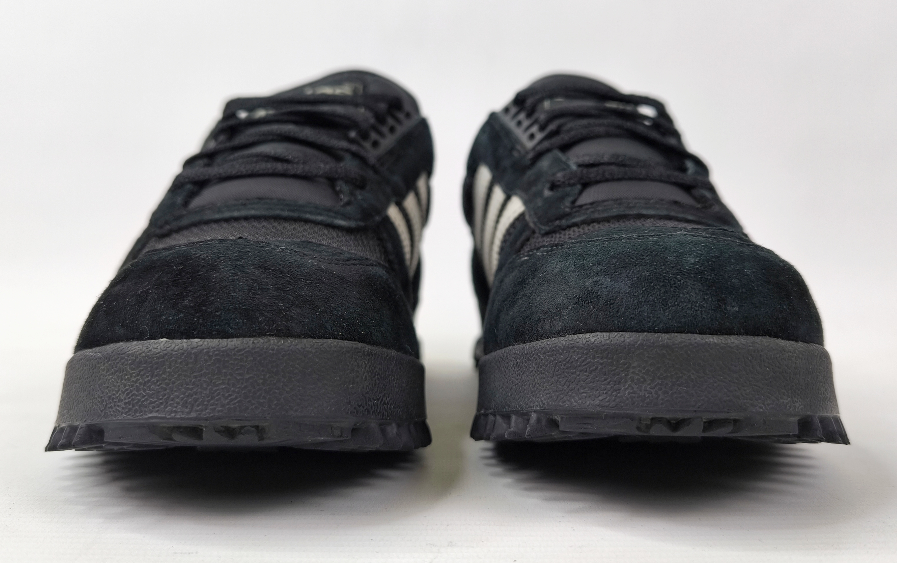 adidas Marathon TR Trainer Schuhe Eur 42 2/3 - UK 8.5 aus 2002 schwarz 033251