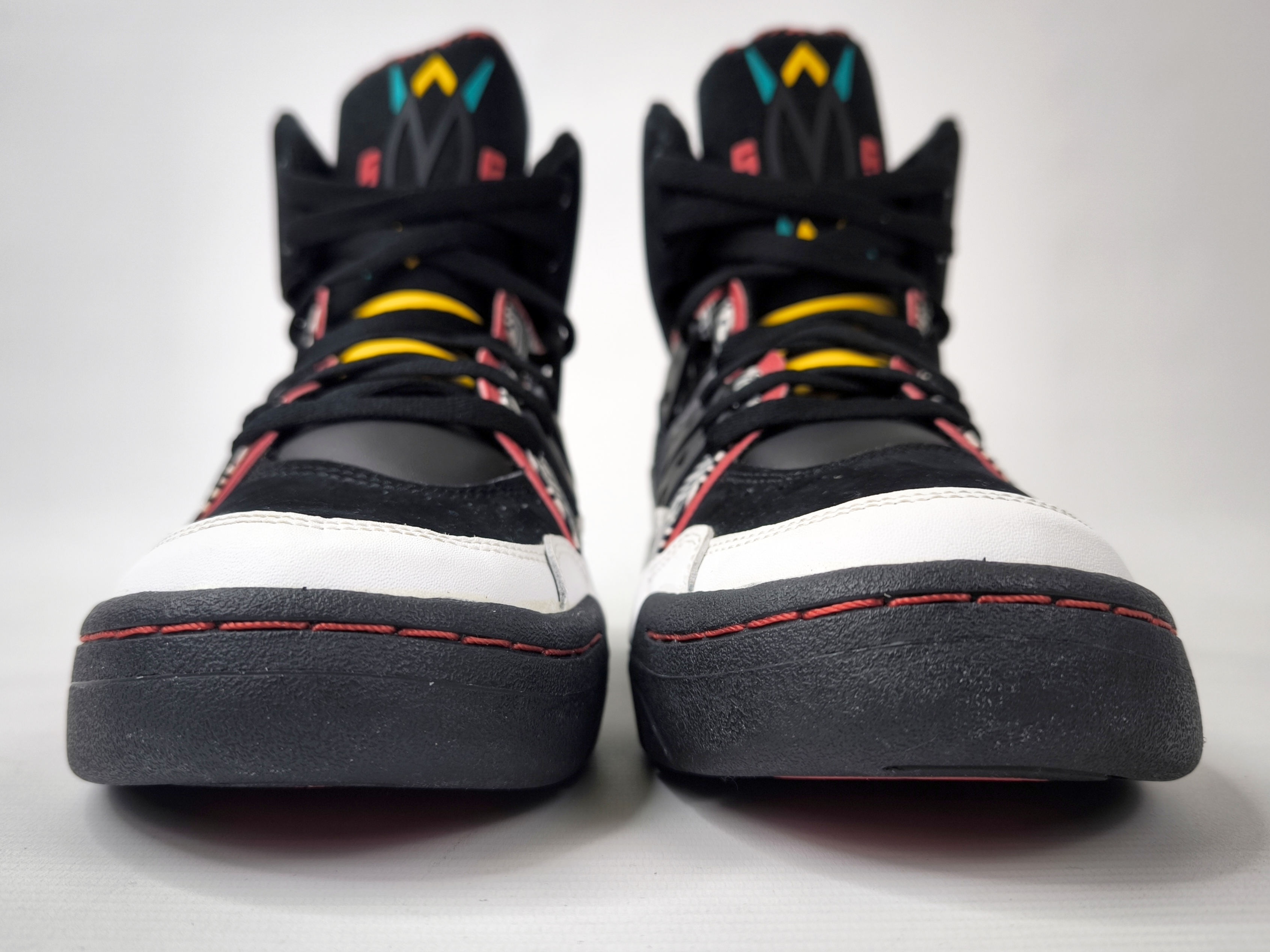 adidas Mutombo 55 EUR 42 UK 8 Q33018 aus 2013 Neu und ungetragen