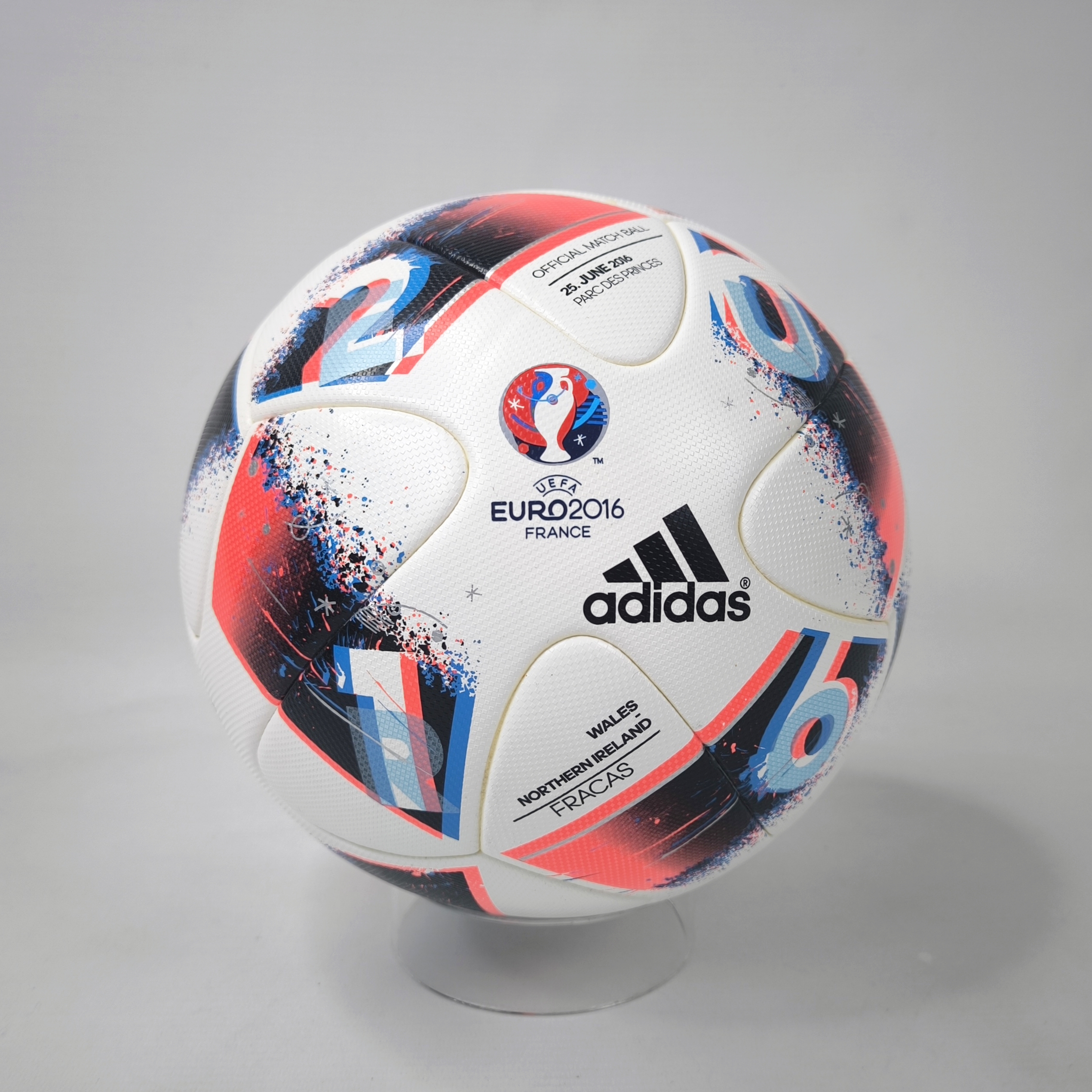 adidas Fußball Fracas EM Euro 2016 Wales vs. Nortern Ireland Official Matchball