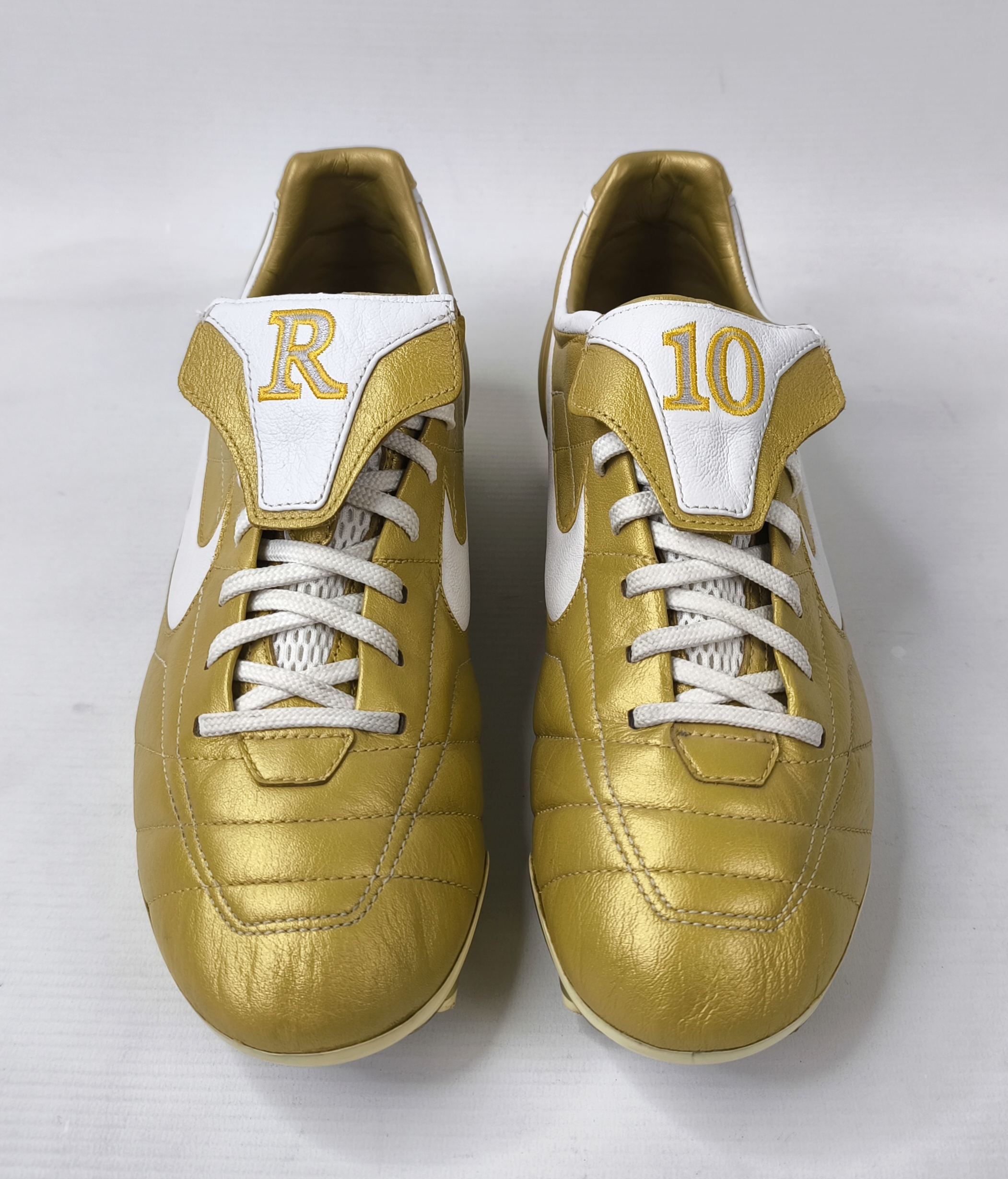 Nike Tiempo R10 Ronaldinho Fussball Schuhe EUR 42 UK 7.5 Air Zoom 310113-711