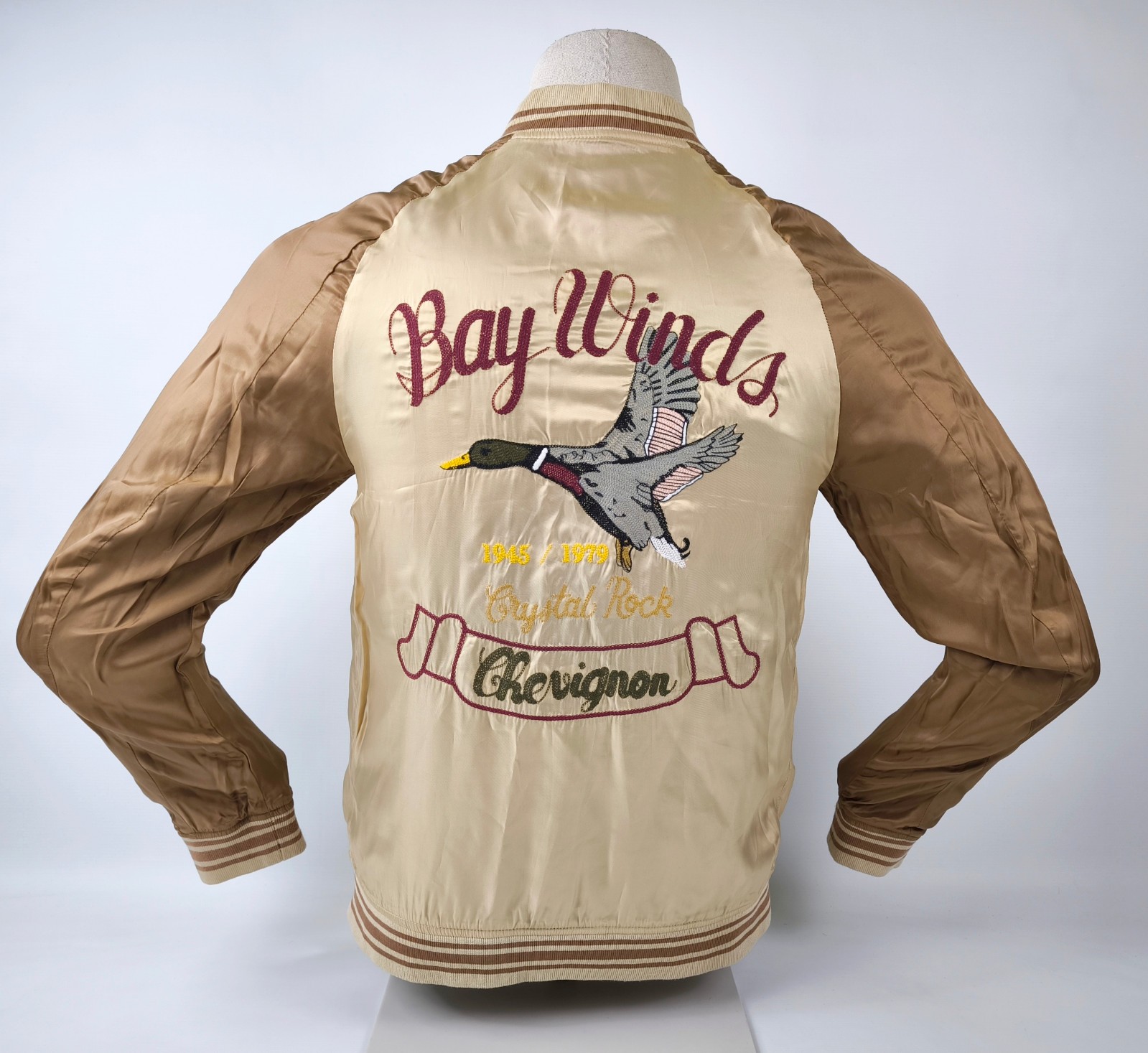 Chevignon Jacke Bay Winds Wendejacke Gr. M beidseitig tragbar satin glänzend