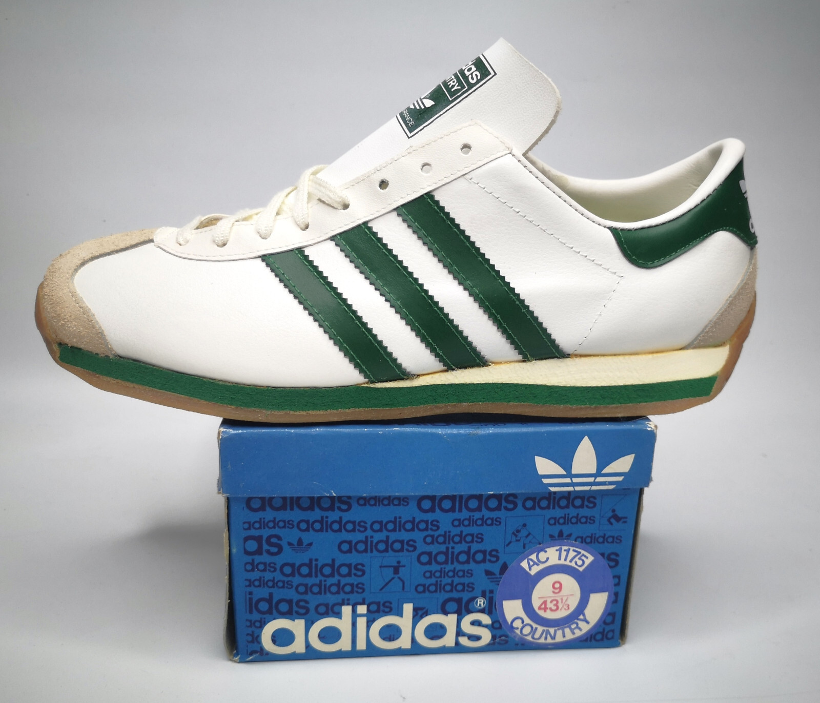 adidas Country Schuhe Made in France Eur 43 1/3 / UK 9 vintage trainers 1970s