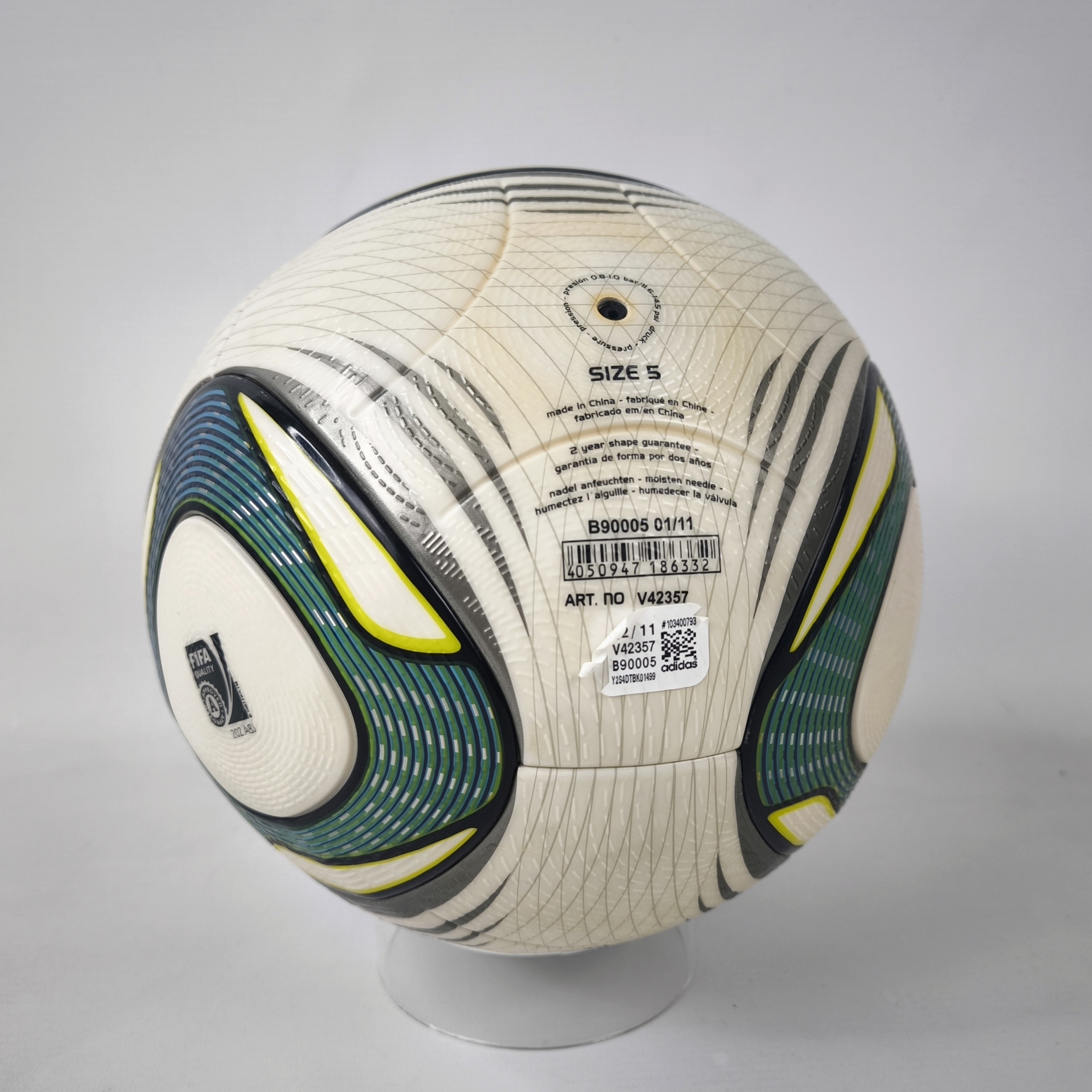 adidas Fußball Speedcell 2011 Official Matchball V42357 unbespielt
