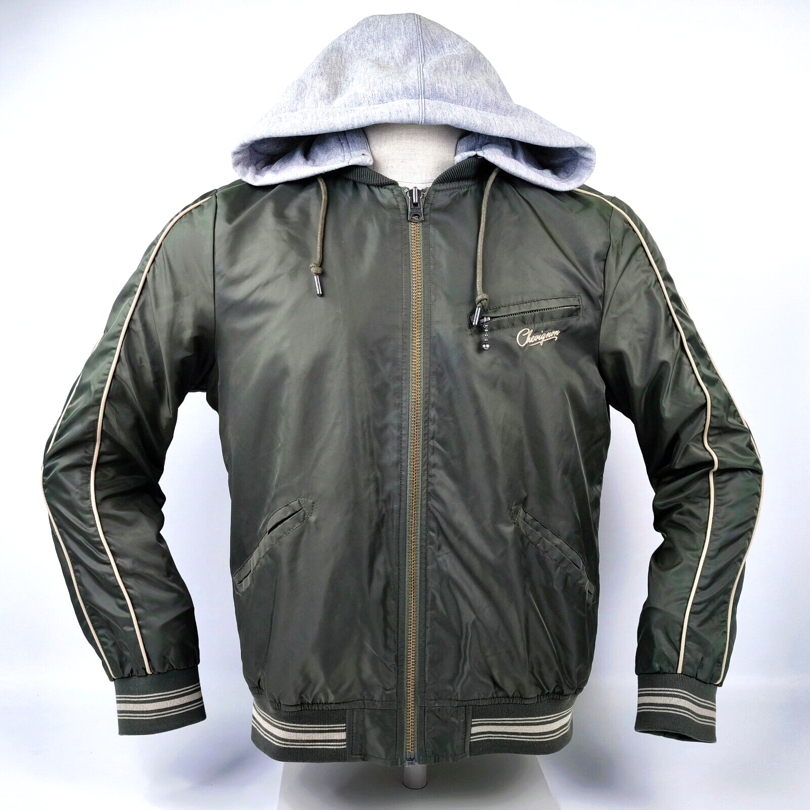 Chevignon Bomber-/ College Jacke oliv Gr. L abnehmbare Sweat Kapuze