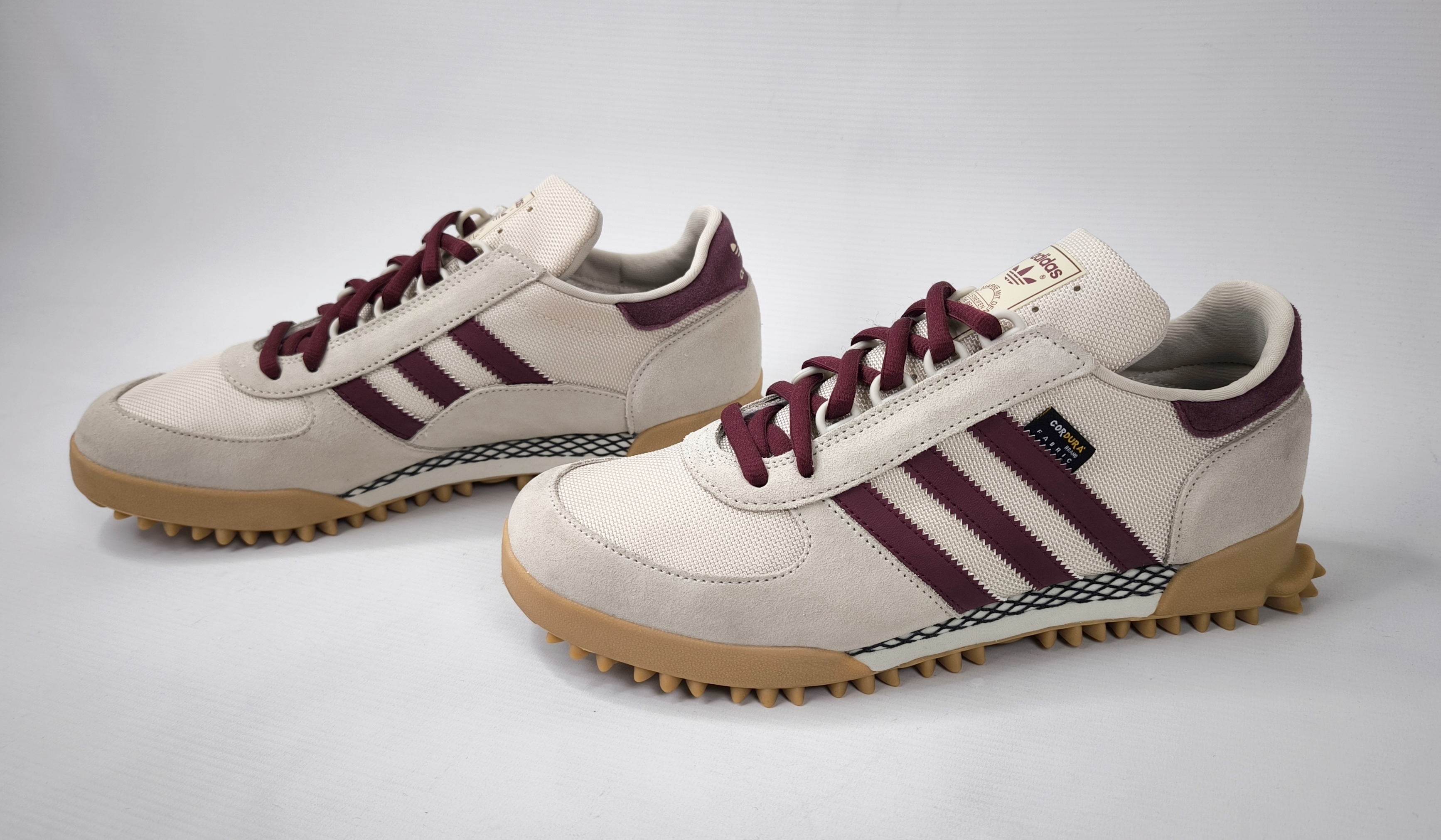 adidas Marathon TR Trainer Schuhe Eur 44 2/3 - UK 10 aus 2023 IG7398 naturfarben