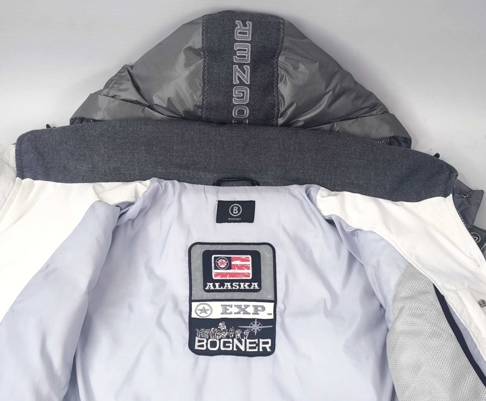 Bogner Skijacke Daunenjacke Herren Gr. 50 (ML) weiß grau Kapuze Schneefang Jacke