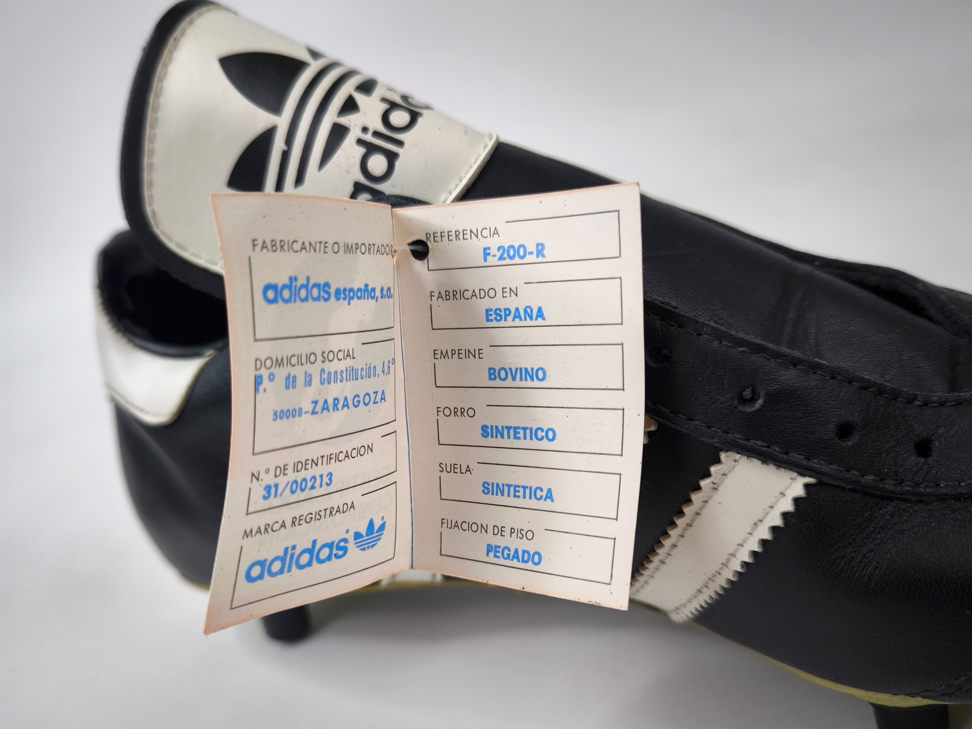 adidas F-200 Fussball Schuhe 1980s EUR 42 / UK 8 Made in Spain vintage BN
