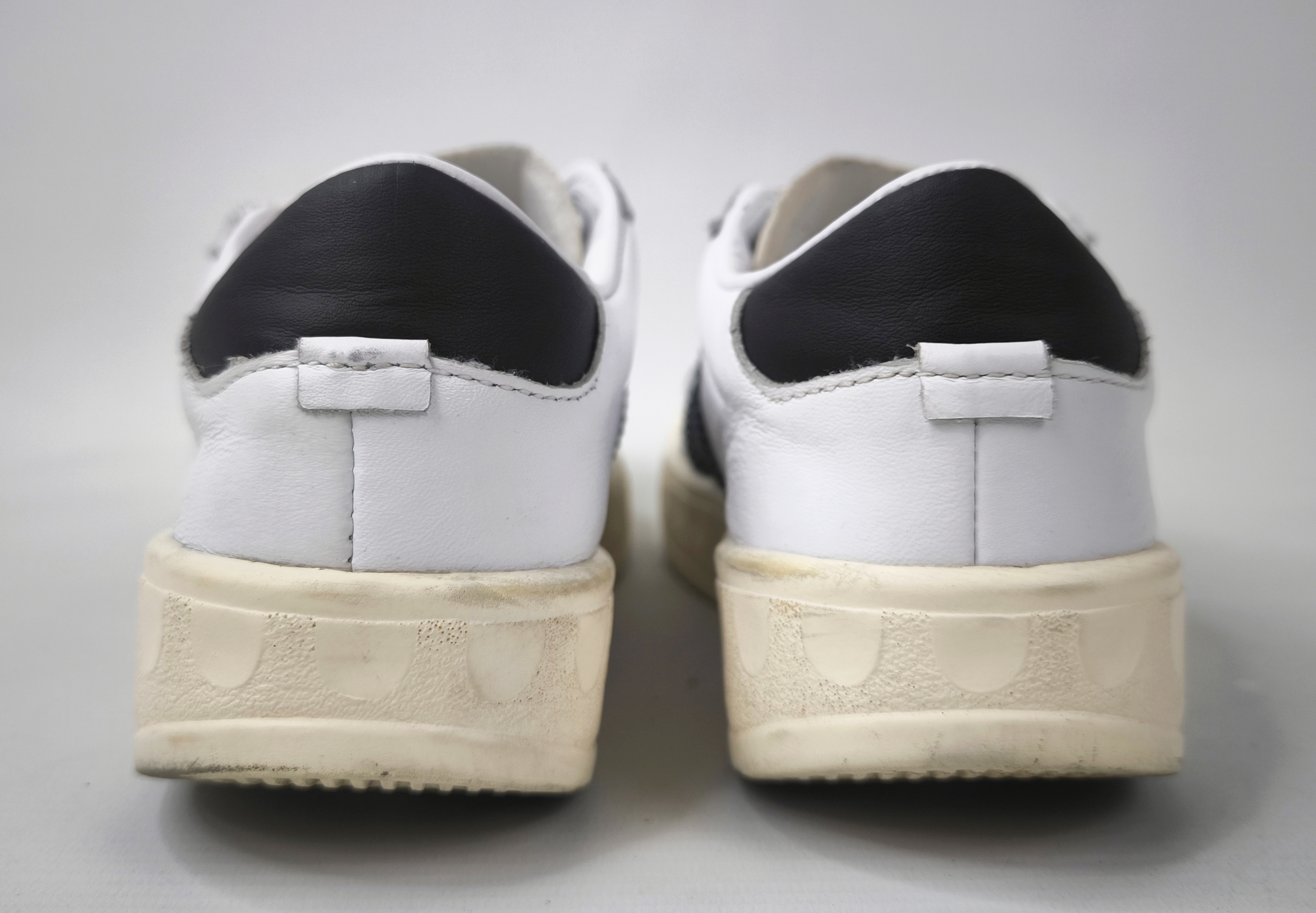 adidas Allround Low Schuhe EUR 38 2/3 - UK 5.5 aus 2017 BY2954 fallen klein aus
