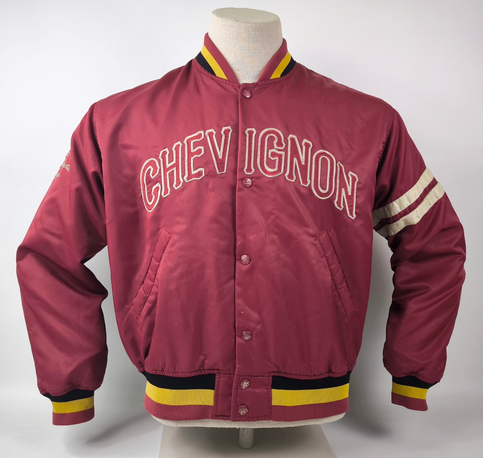 Chevignon Jacke Kern County Men`s Sports Gr. L (M) vintage 90s großes Logo vorn
