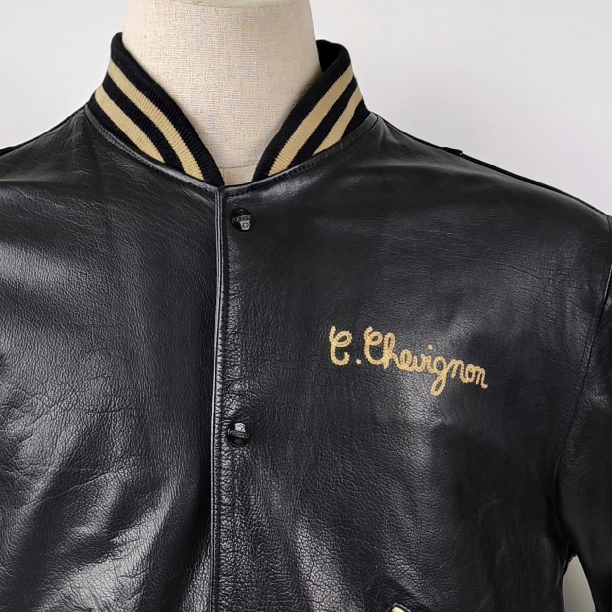Chevignon Lederjacke schwarz Gr. XL (L) vintage 90s großes Rückenlogo