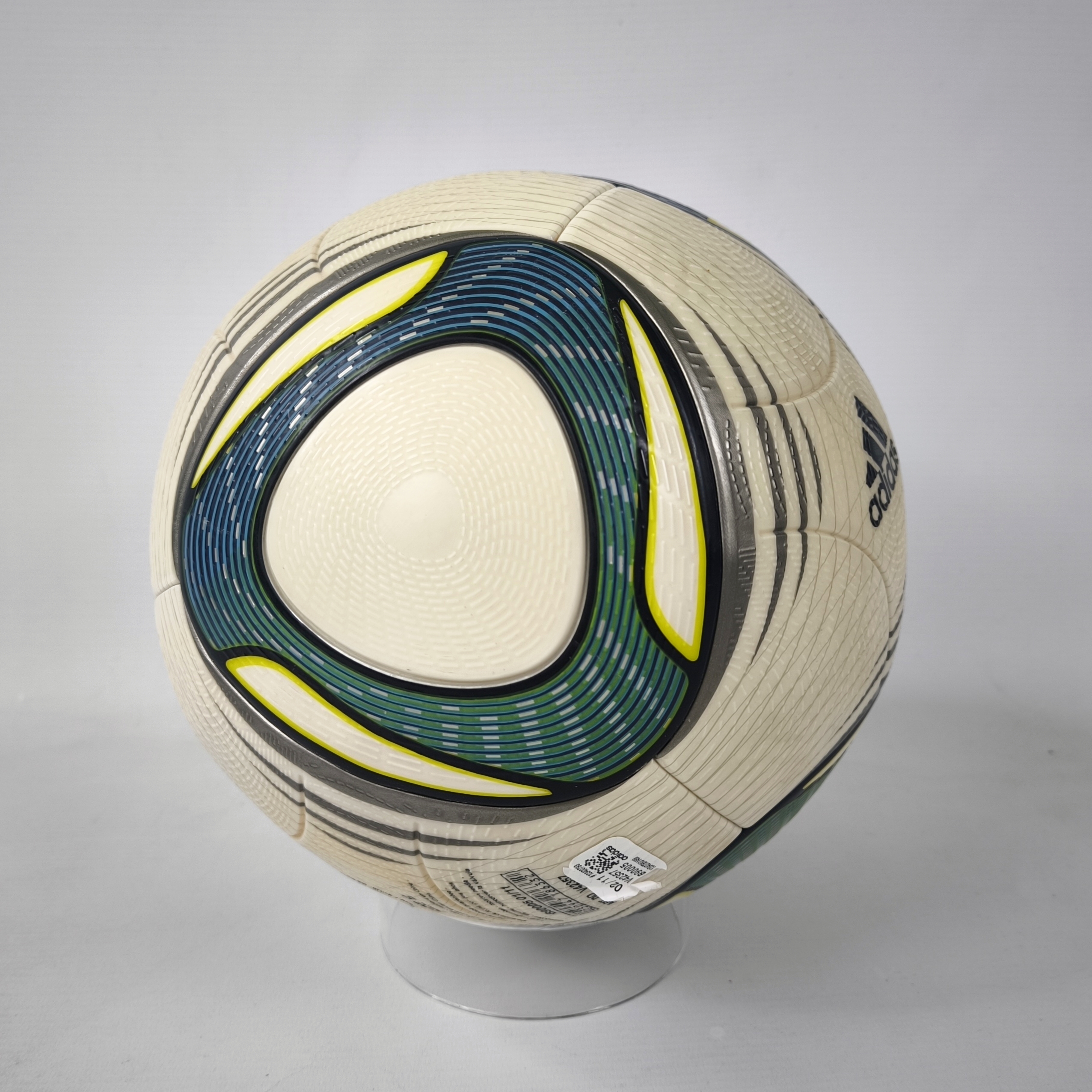 adidas Fußball Speedcell 2011 Official Matchball V42357 unbespielt
