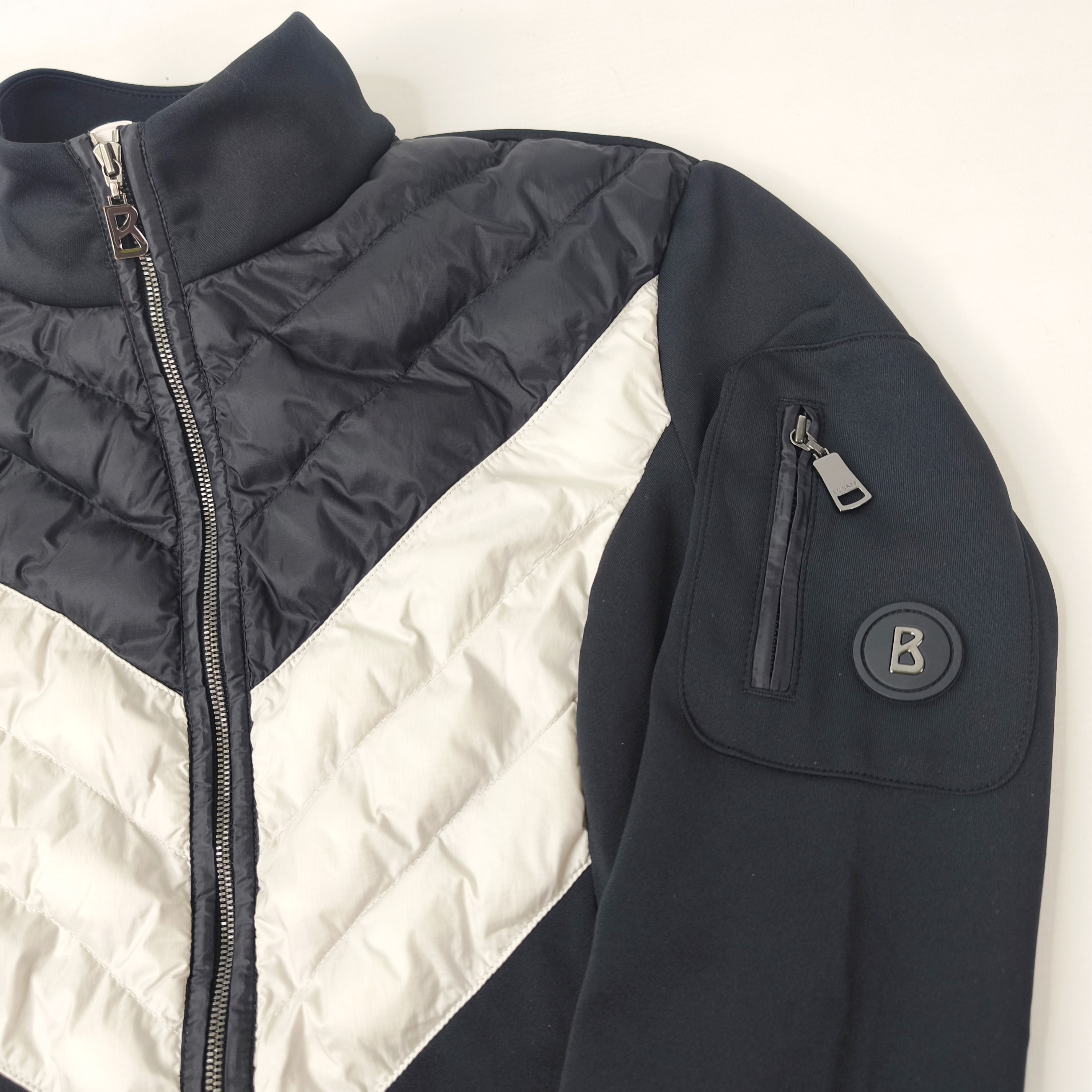 Bogner Jacke Hybrid schwarz Polyamid Gr. 36 (S) stretch Logo Patch