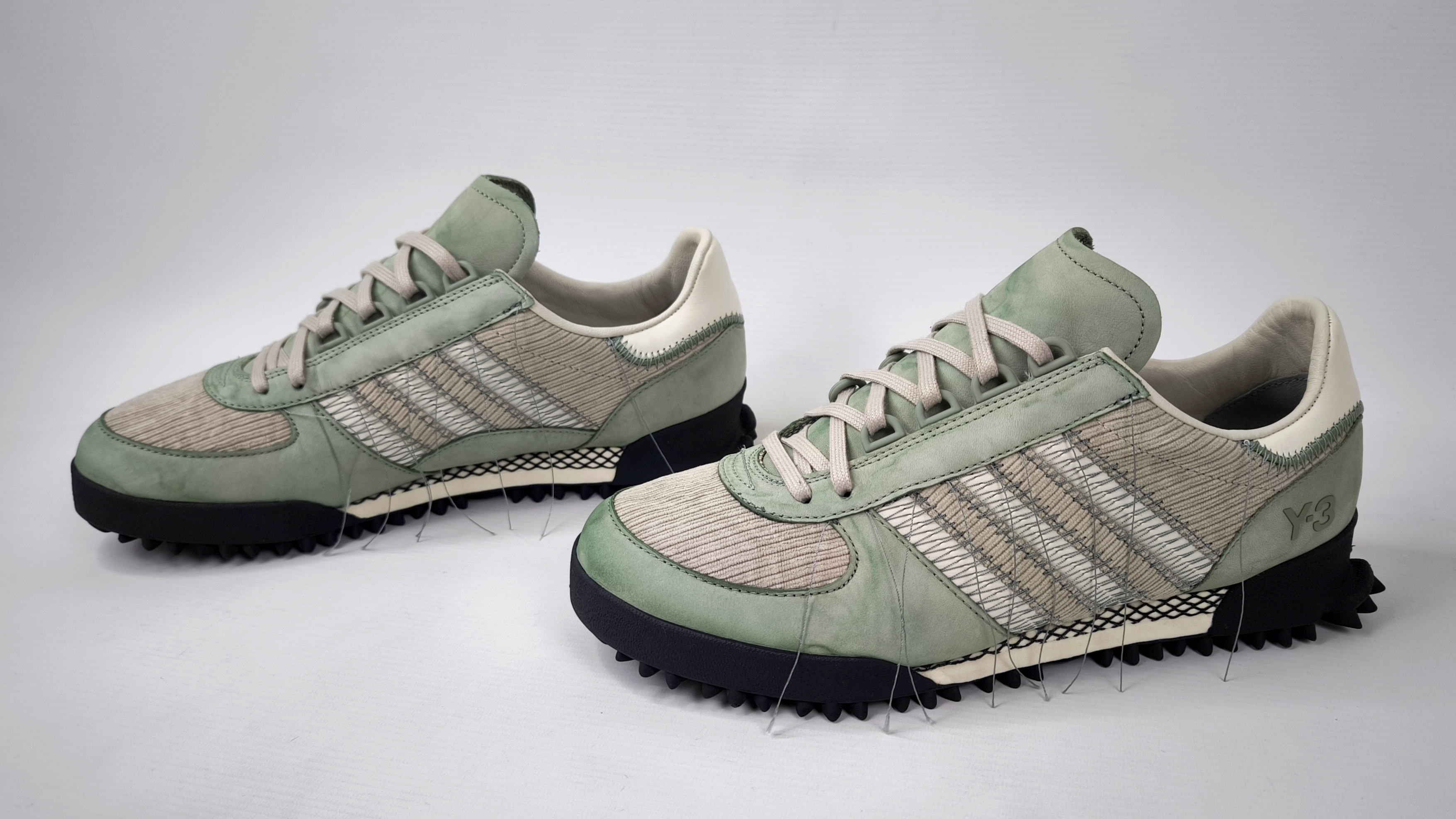 adidas Y-3 Marathon TR Trainer Schuhe EUR 44 - UK 9.5 aus 2023 IG5307 silv green