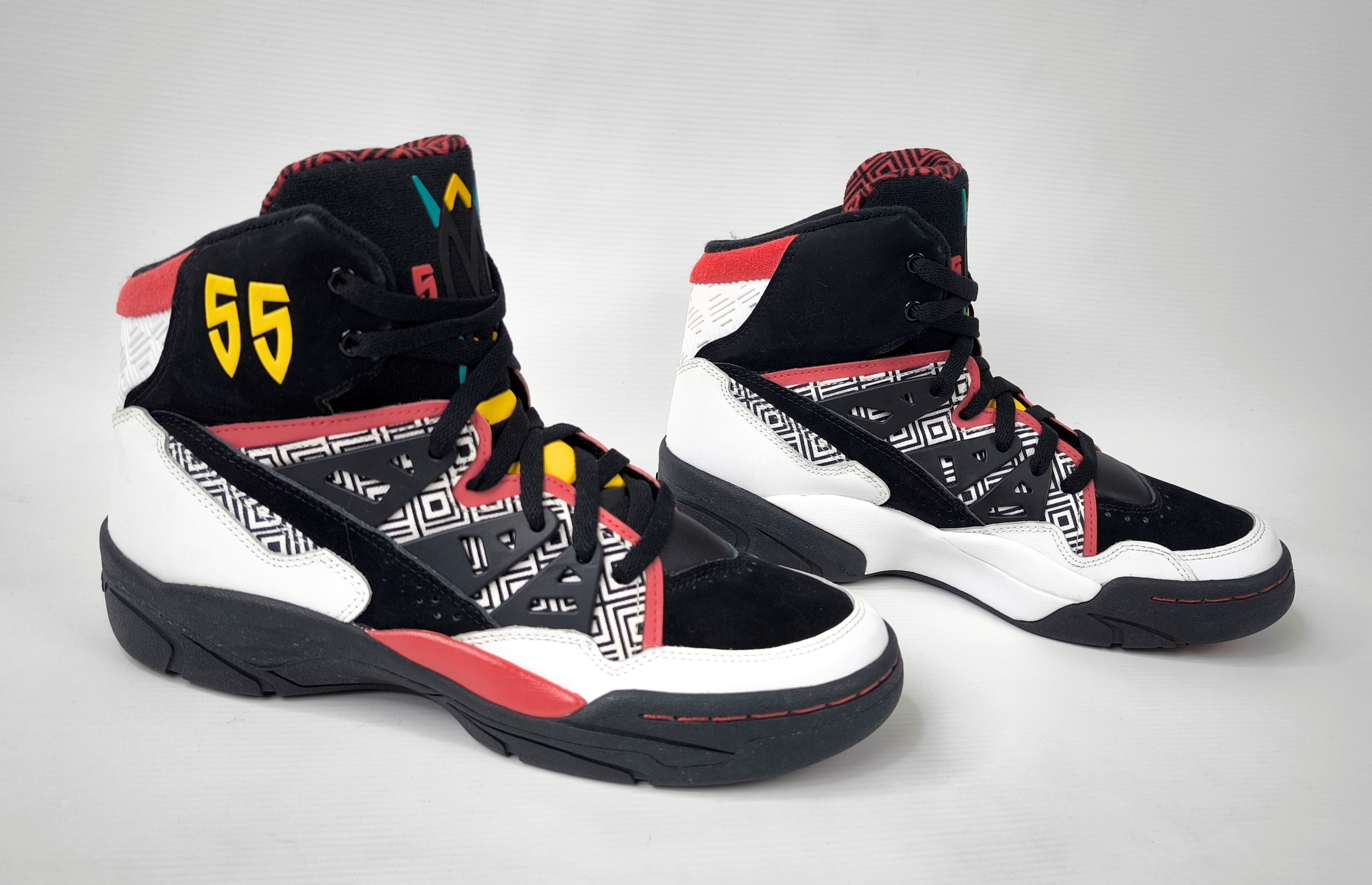adidas Mutombo 55 EUR 42 UK 8 Q33018 aus 2013 Neu und ungetragen