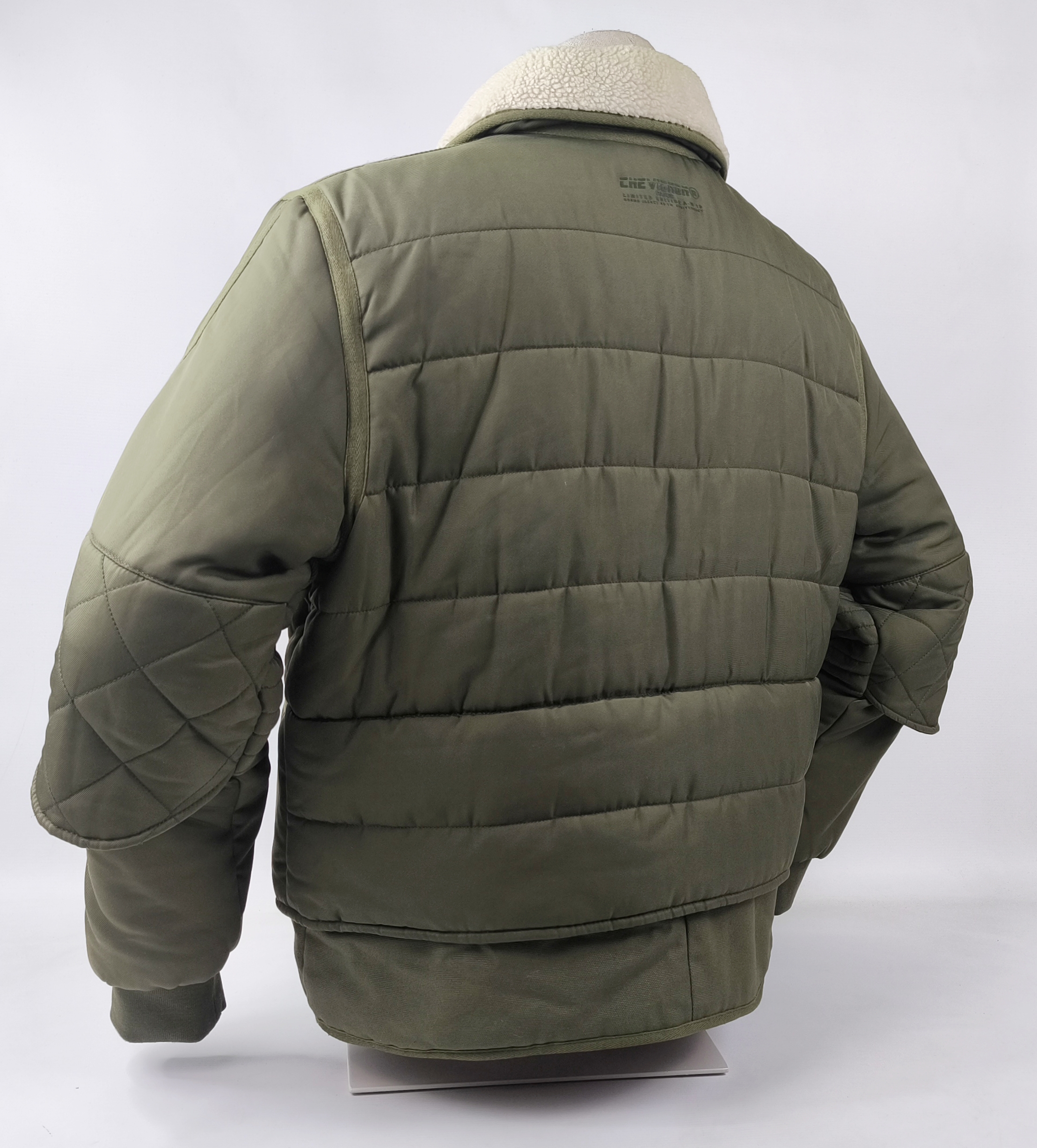 Chevignon Jacke Cosmoon grün Gr. XXL (XL) Steppmuster Cosmos