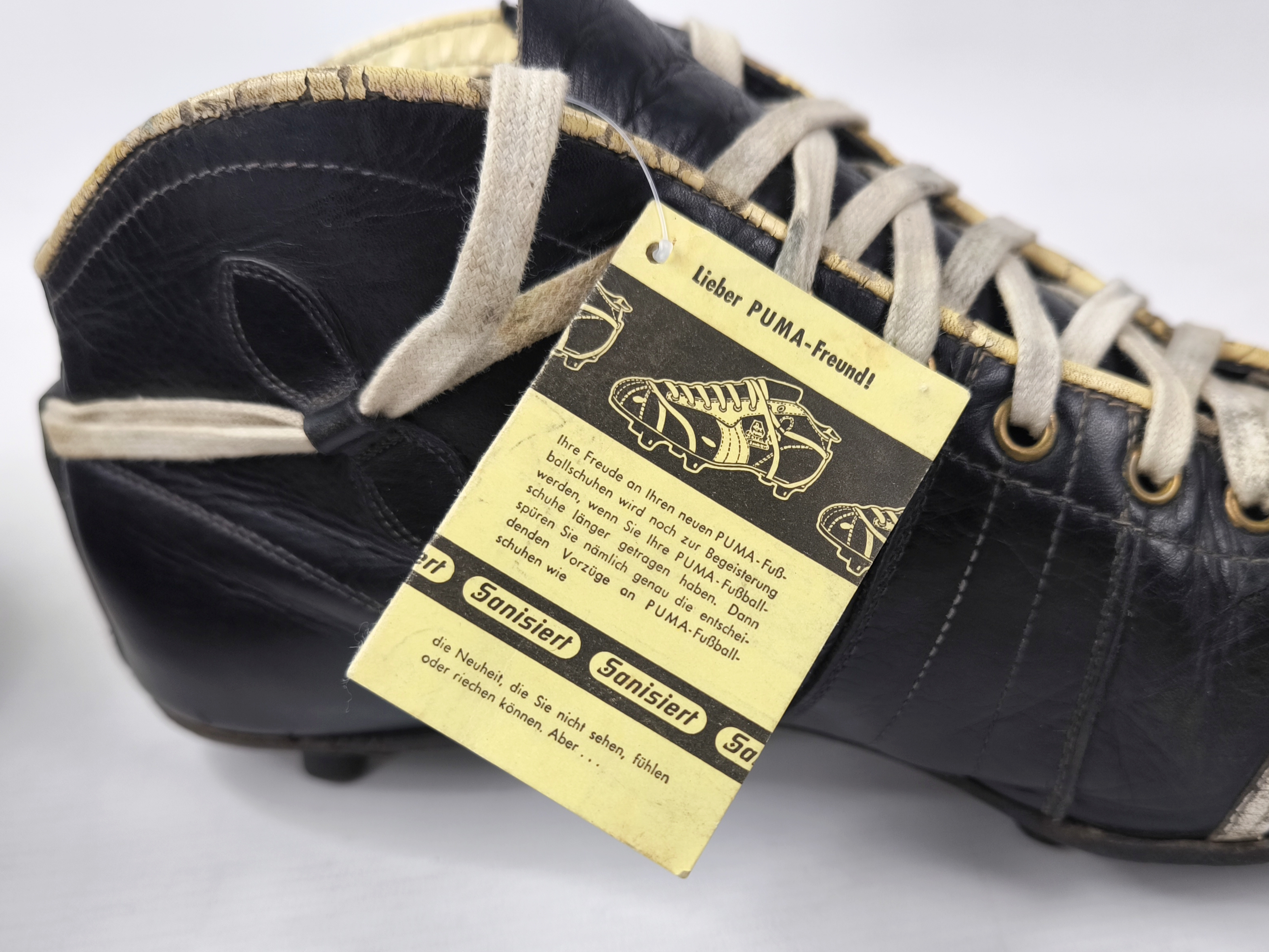 Puma Fussball Schuhe Rekord 1950`s EUR 43 / UK 9 mit Booklet vintage Atom