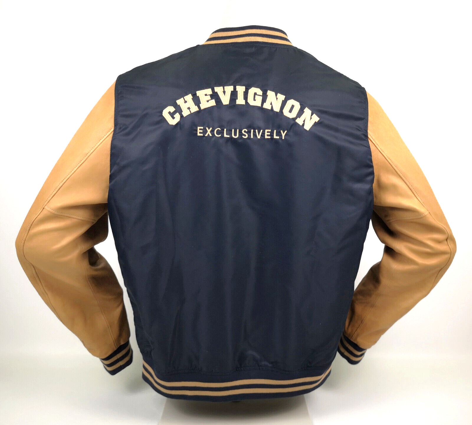 Chevignon Jacke Baseball-/College Exclusively mit Lederärmeln Gr. M