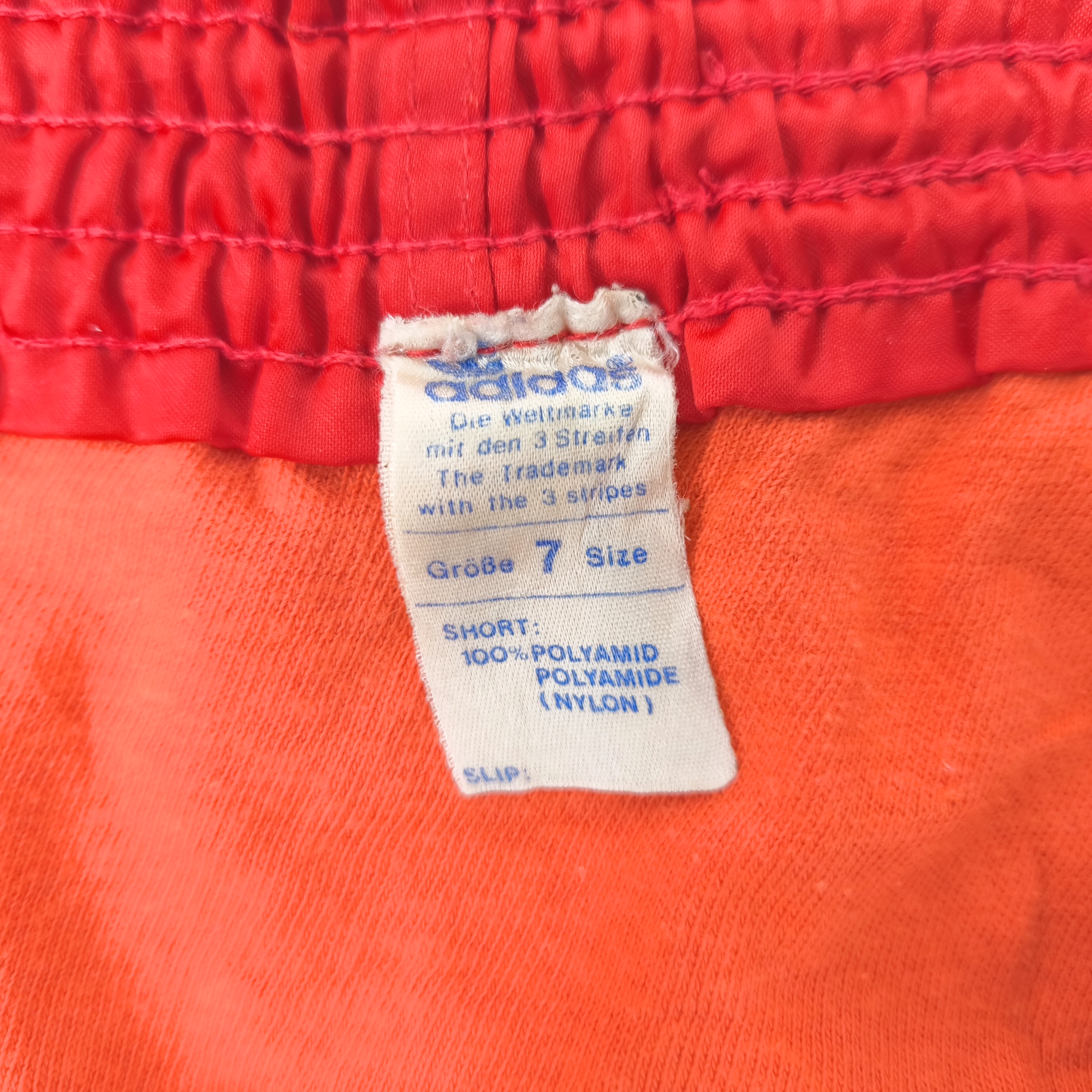 adidas Sprinter Shorts Nylon Gr. D7 (L/XL) rot West Germany vintage 80s Polyamid