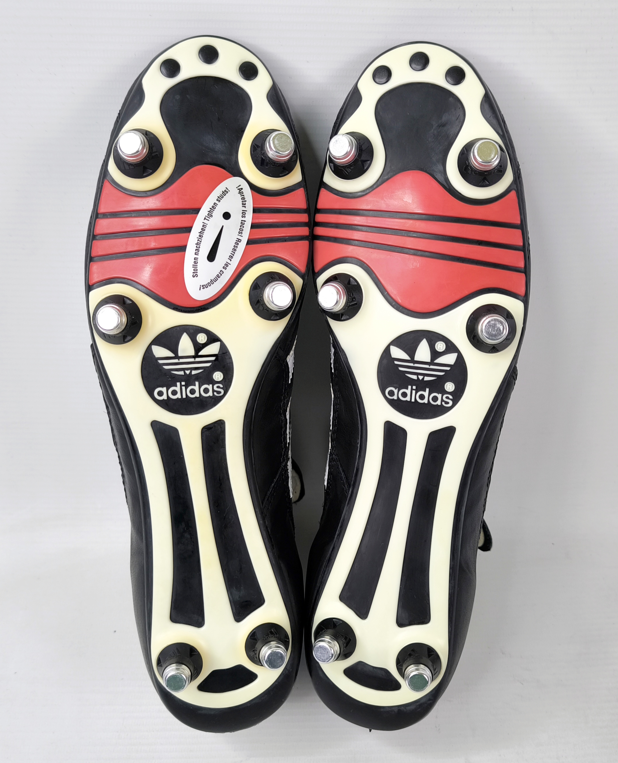 adidas World Cup Fussball Schuhe von 2006 Eur 44 / UK 9.5 schwarz 011040 neu