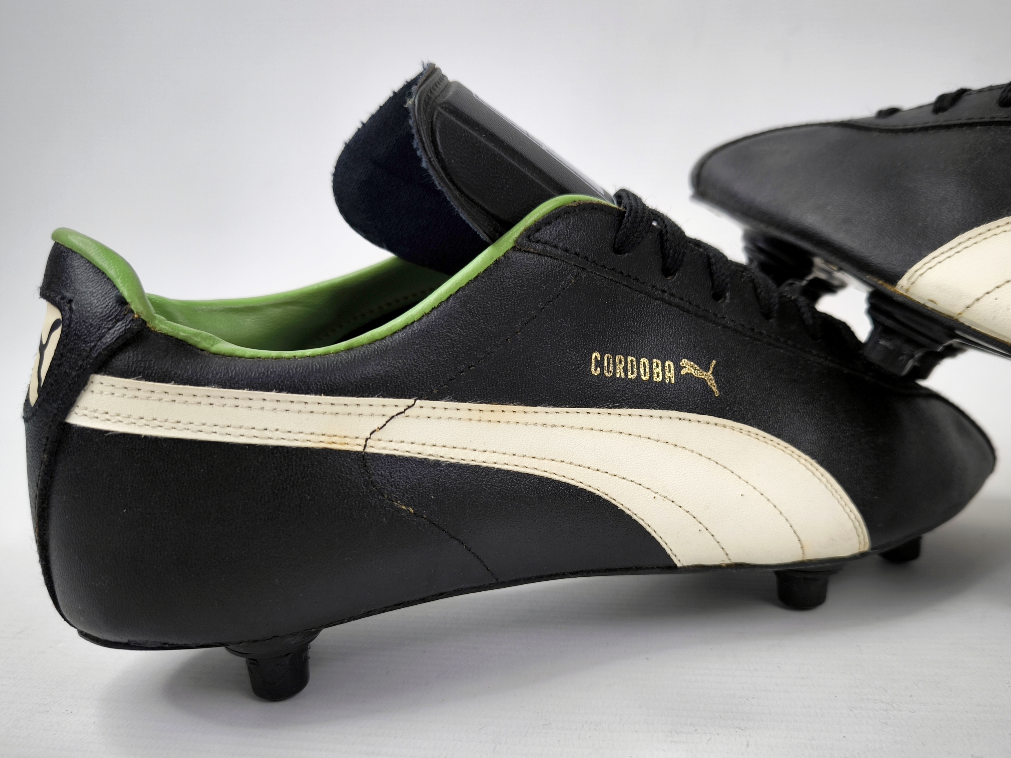 Puma Cordoba Fussball Schuhe schwarz Eur 41 1/3 / UK 7.5 vintage 70s 80s neu