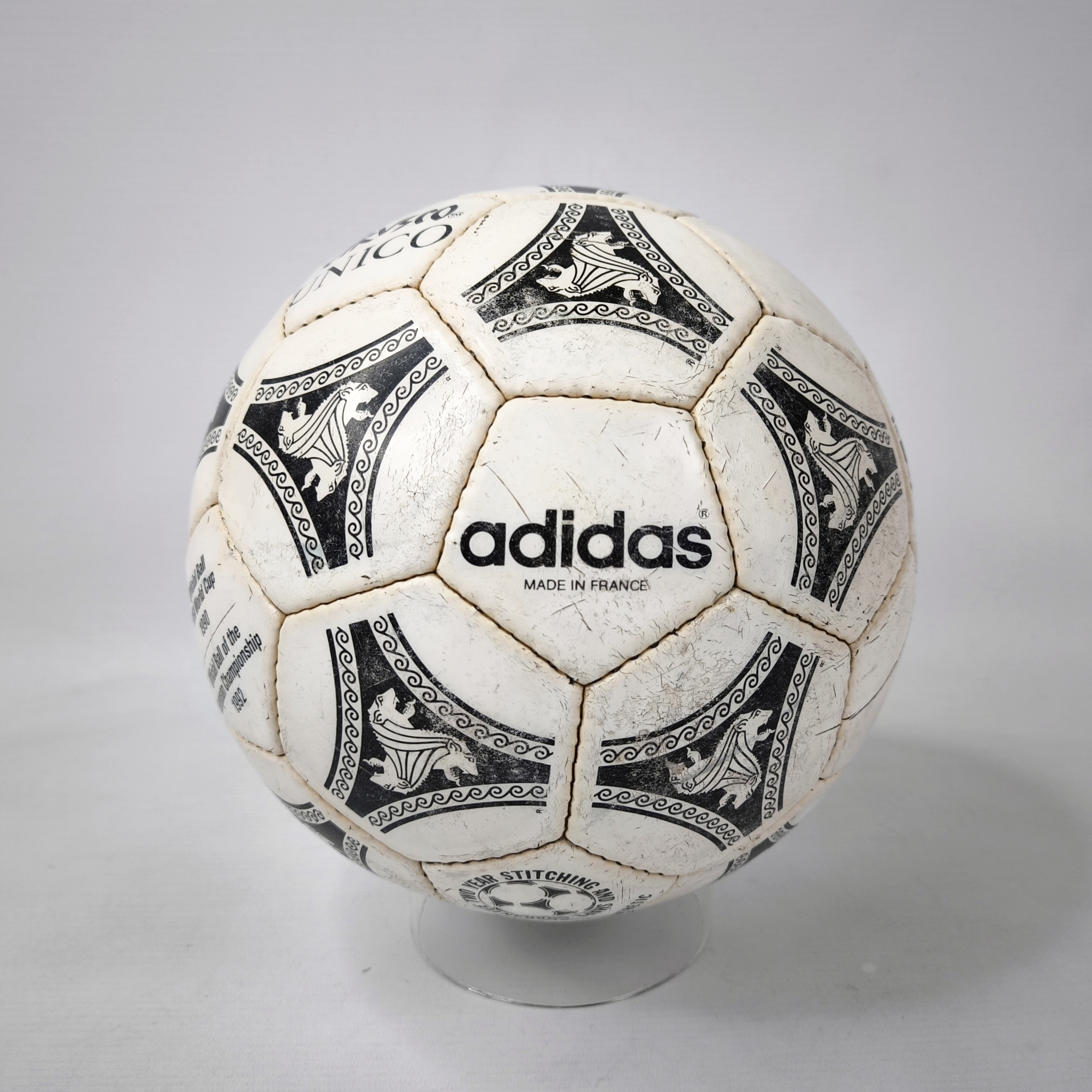 adidas Fussball Etrusco Unico Made in France Official matchball Euro 1992