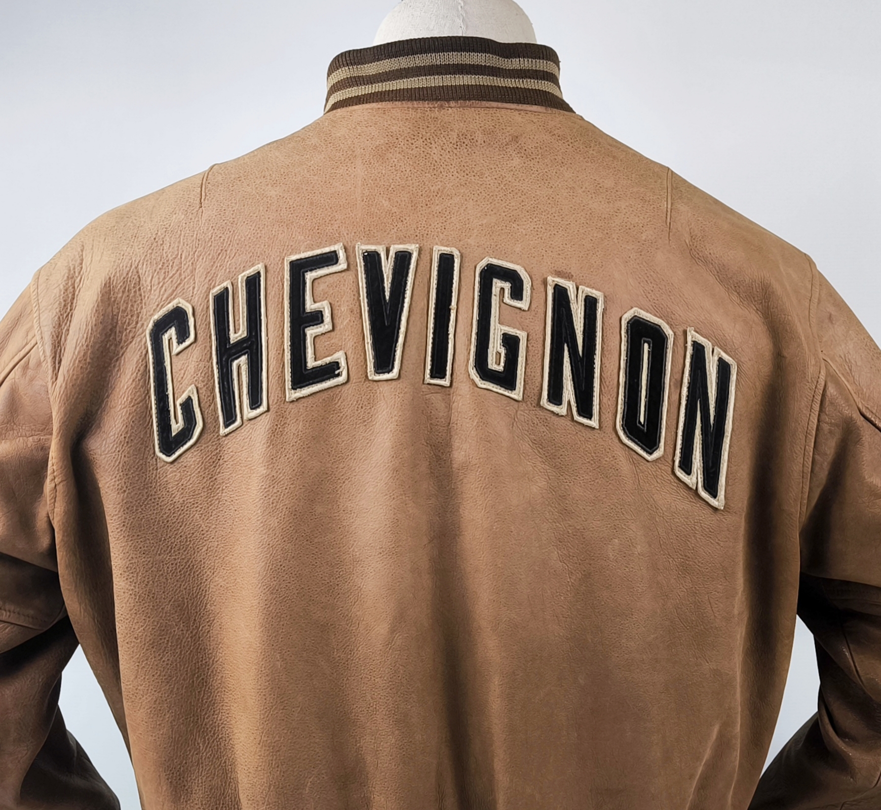 Chevignon Lederjacke braun Gr. L (M) vintage 90s großes Rückenlogo