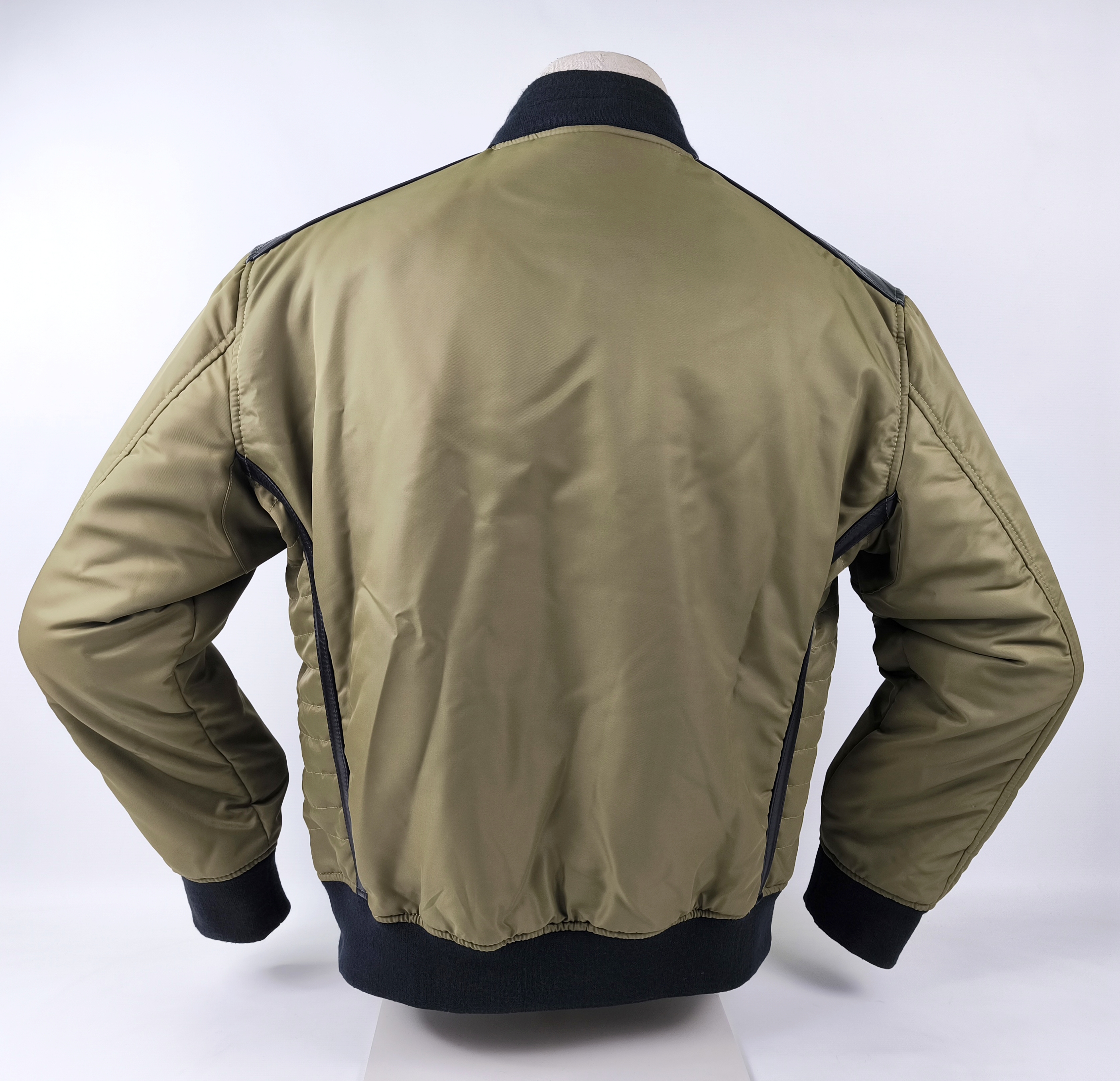Chevignon Jacke Lunar khaki Gr. XL (L) Lamm Ledereinsätze Uranus