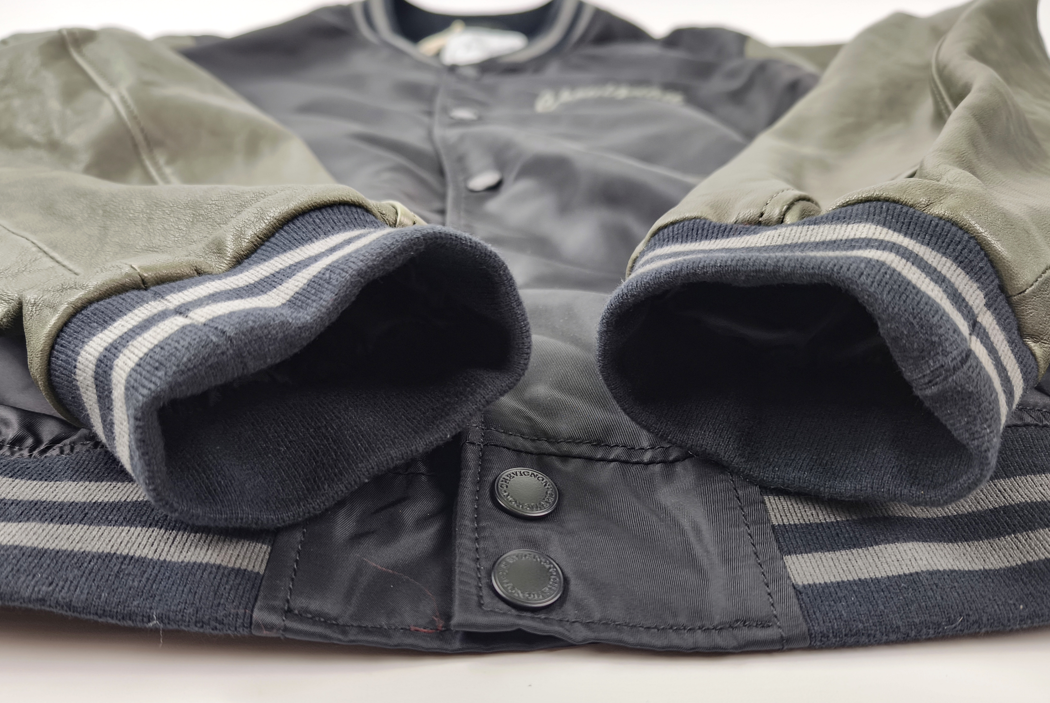 Chevignon Jacke Baseball- / College Gr. XXL (XL) Exclusively mit Lederärmeln neu