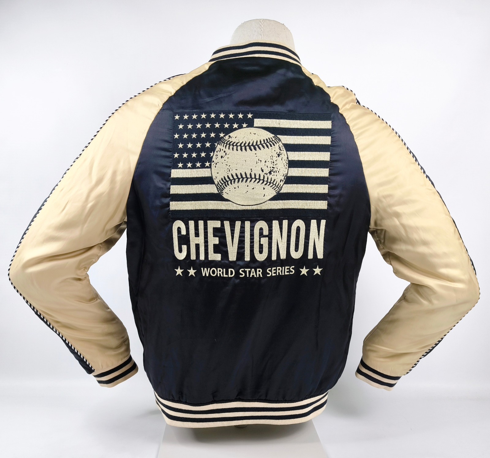 Chevignon Jacke Baseball Wendejacke Gr. M schwarz / beige beidseitig tragbar