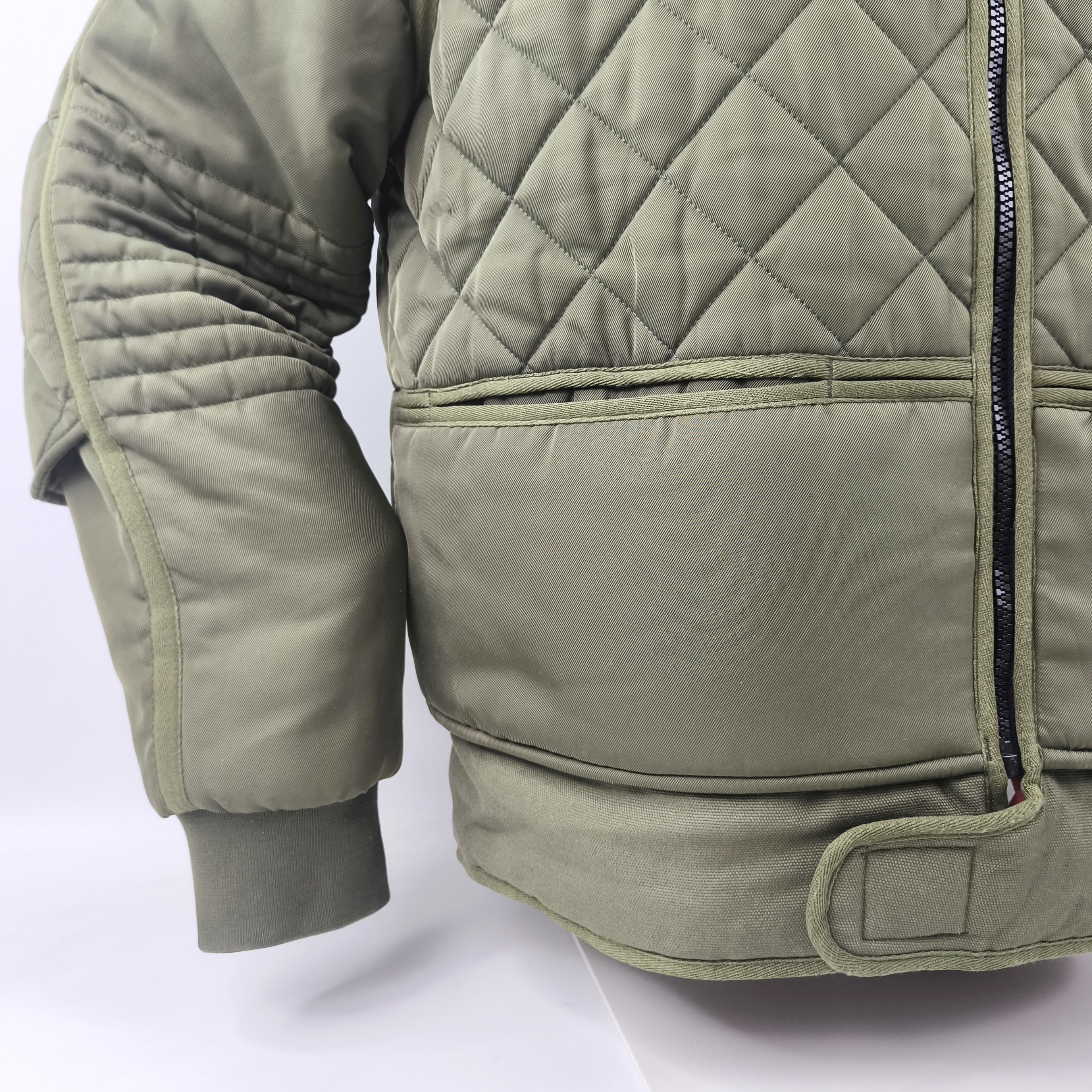 Chevignon Jacke Cosmoon grün Gr. XXL (XL) Steppmuster Cosmos