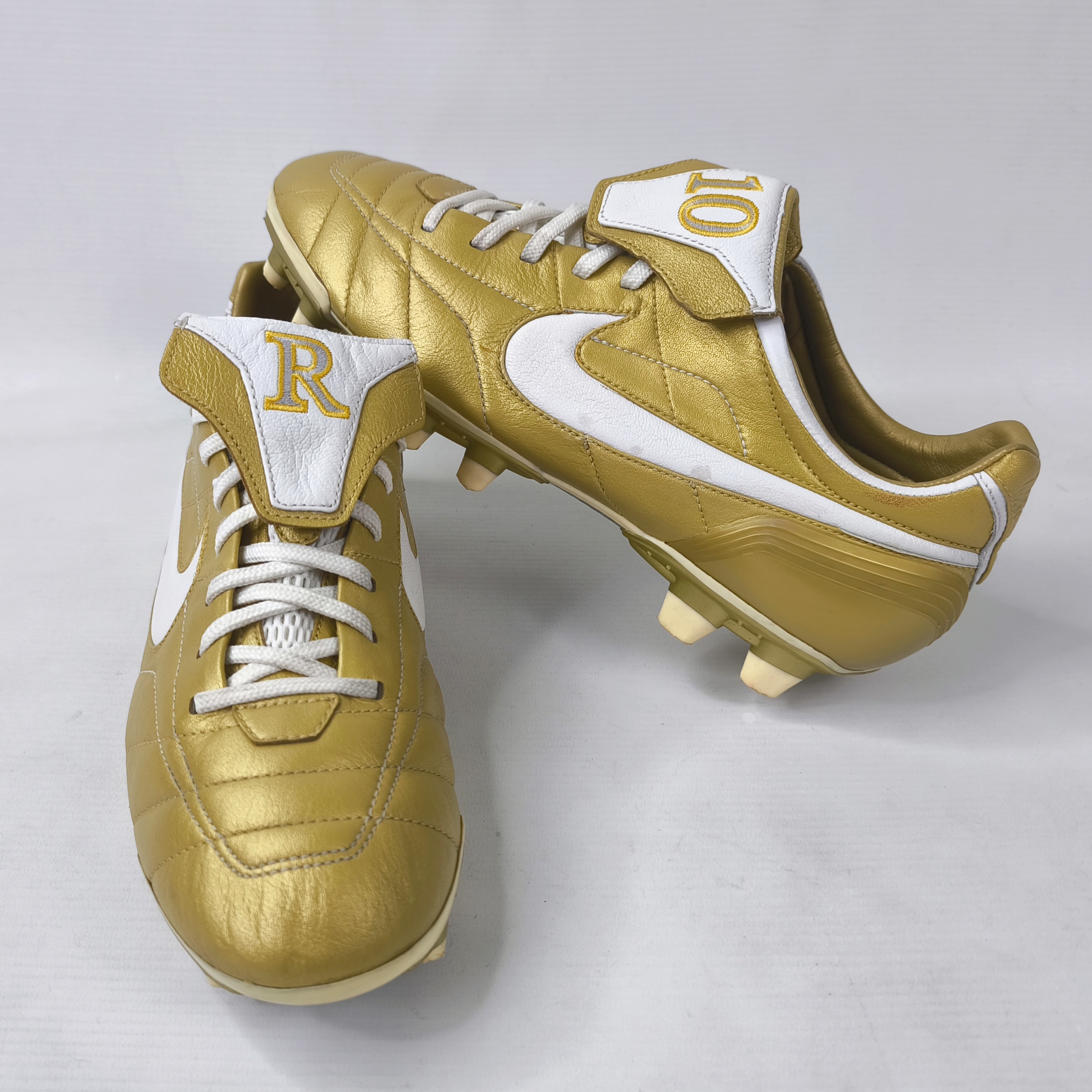 Nike Tiempo R10 Ronaldinho Fussball Schuhe EUR 42 UK 7.5 Air Zoom 310113-711