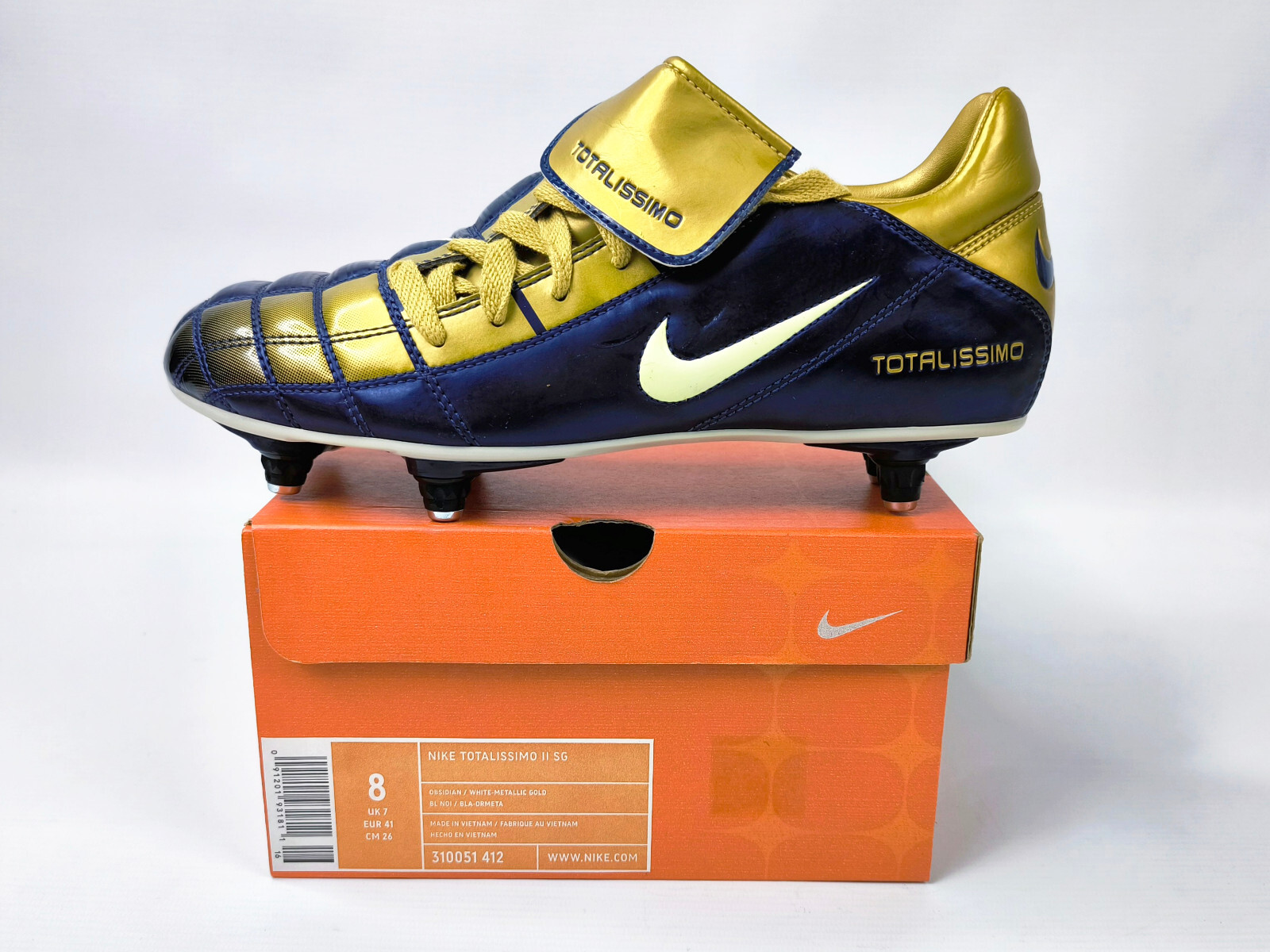Nike Totalissimo II SG Fussball Schuhe Gr. EUR 41 / UK 7 Total 90 310051 412