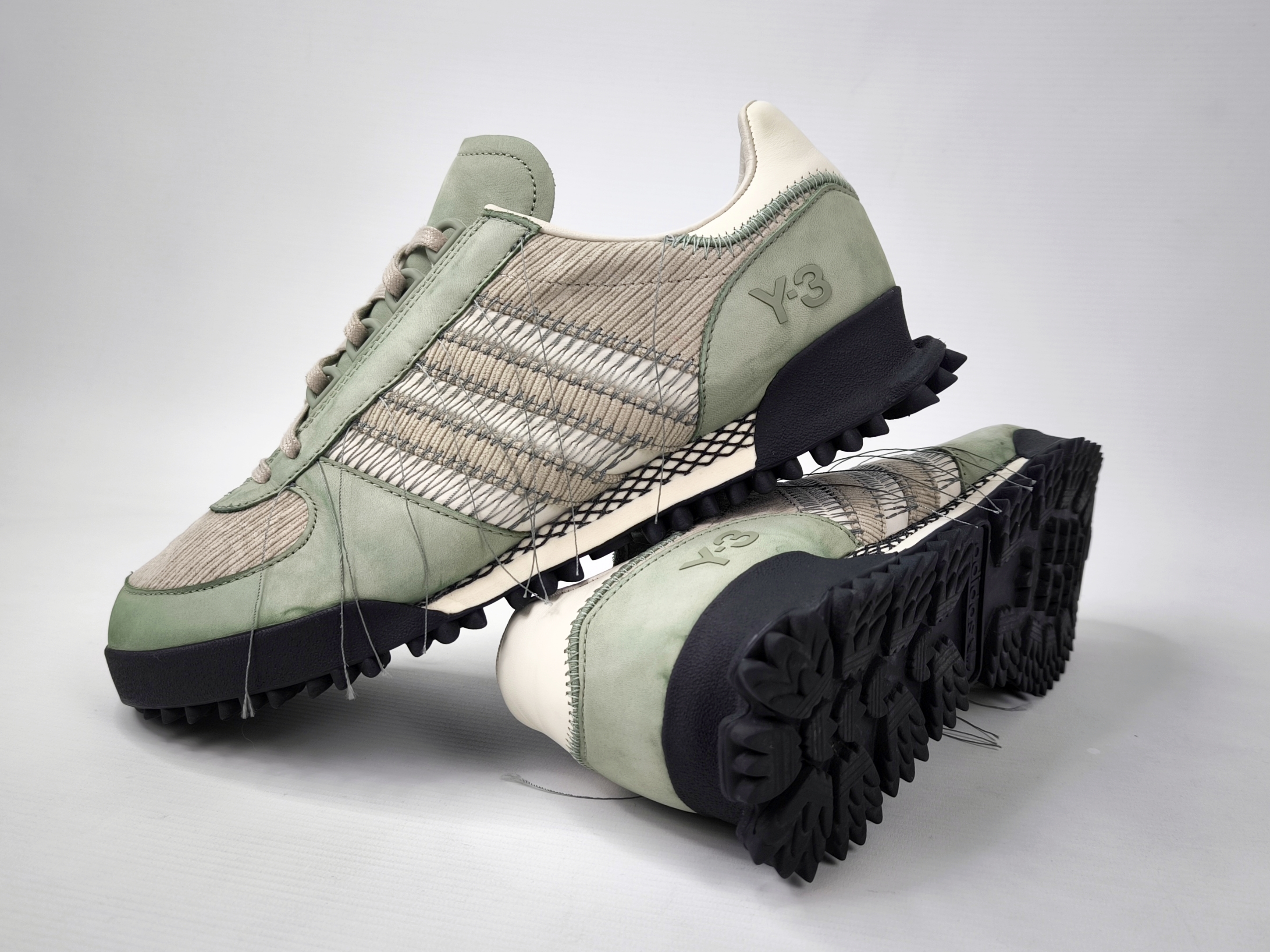 adidas Y-3 Marathon TR Trainer Schuhe EUR 44 - UK 9.5 aus 2023 IG5307 silv green