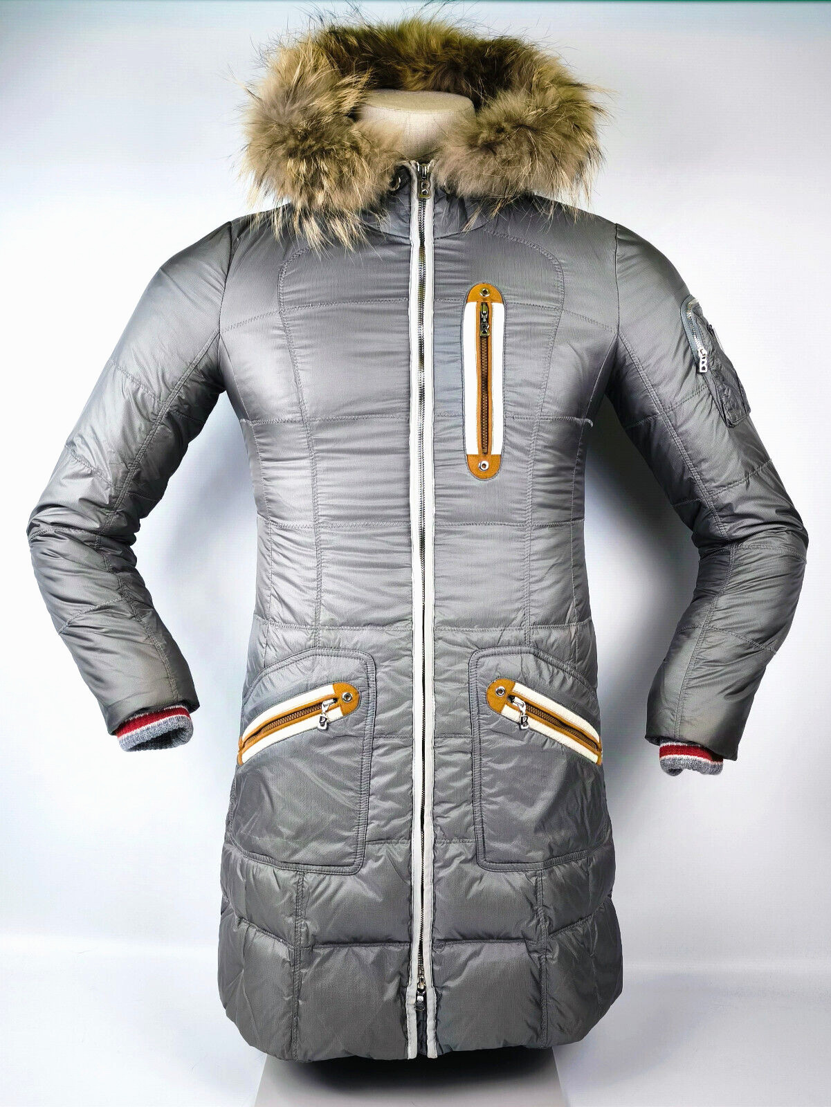 Bogner Mantel / Daunenmantel / Jacke mit Besatz Gr. 36 (S) silbergrau Skijacke