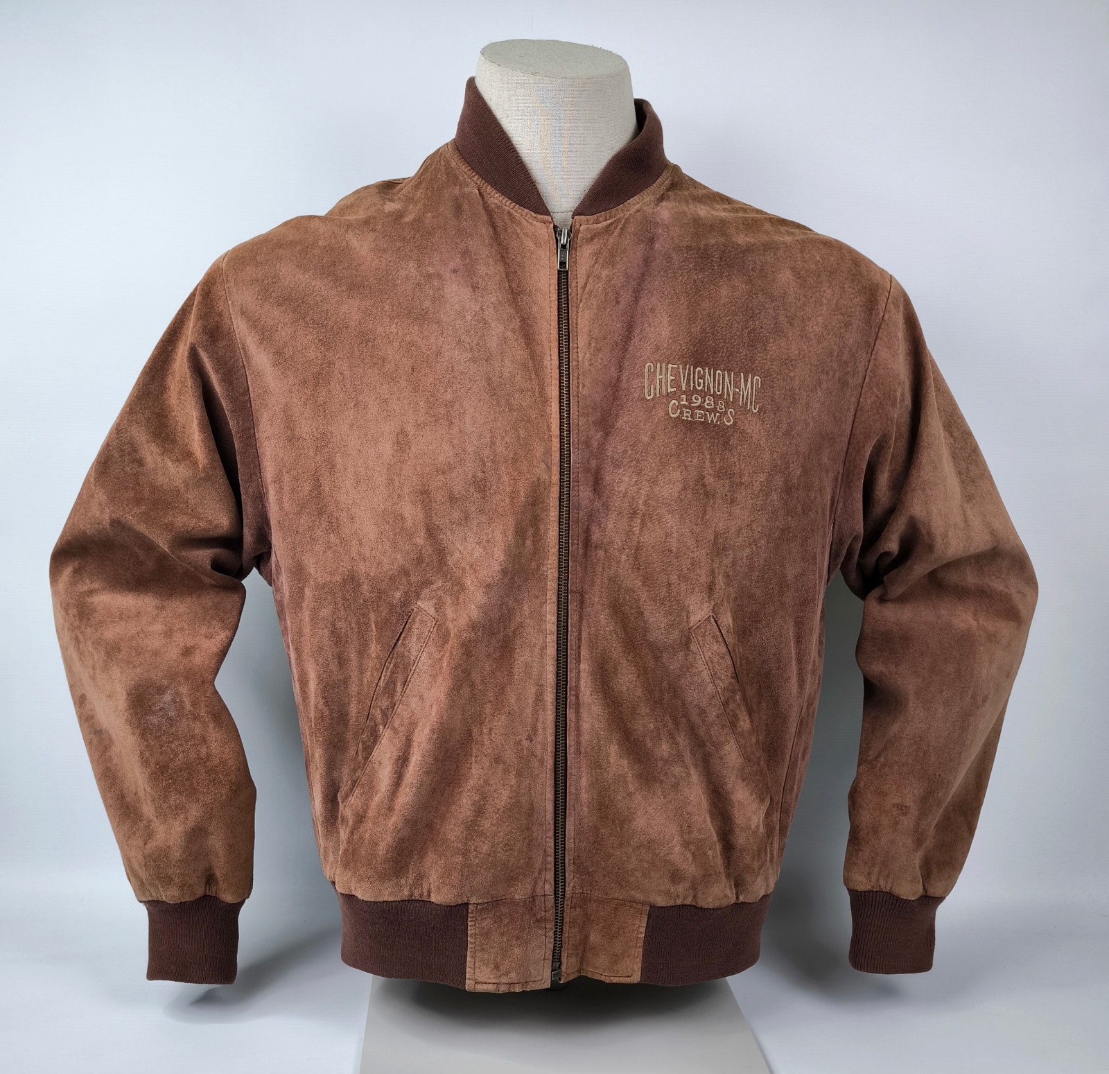 Chevignon Lederjacke Crew`s 1988 braun Gr. L Wildleder vintage 80s Logo vorn