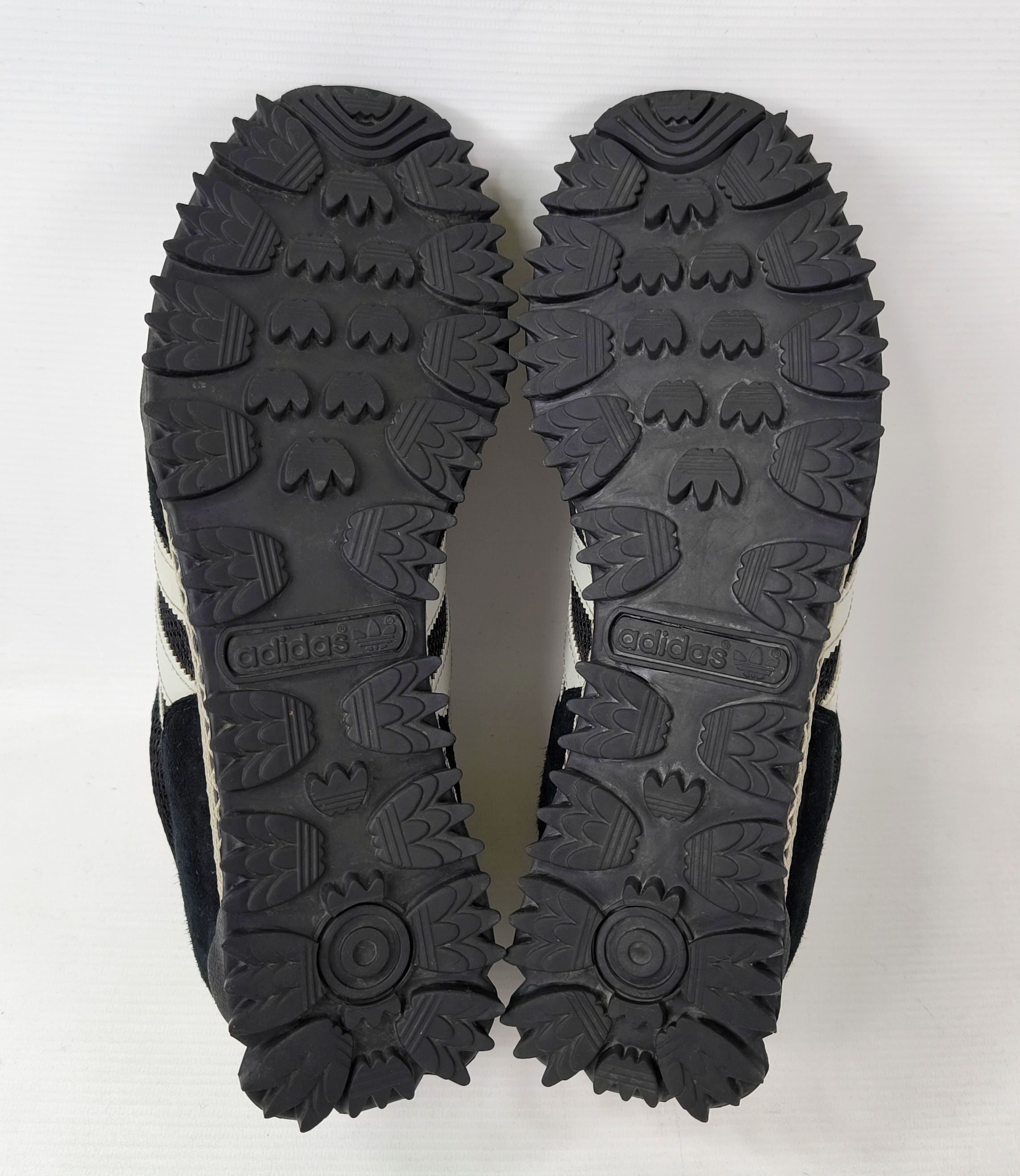 adidas Marathon TR Trainer Schuhe Eur 42 2/3 - UK 8.5 aus 2002 schwarz 033251