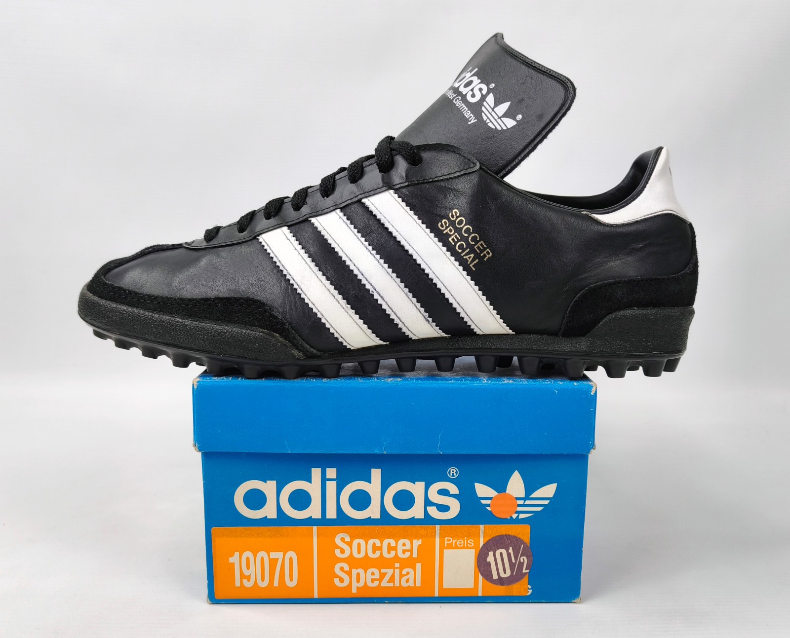 adidas Soccer Spezial 80`s Eur 45 1/3 / UK 10.5 West Germany Fussball vintage