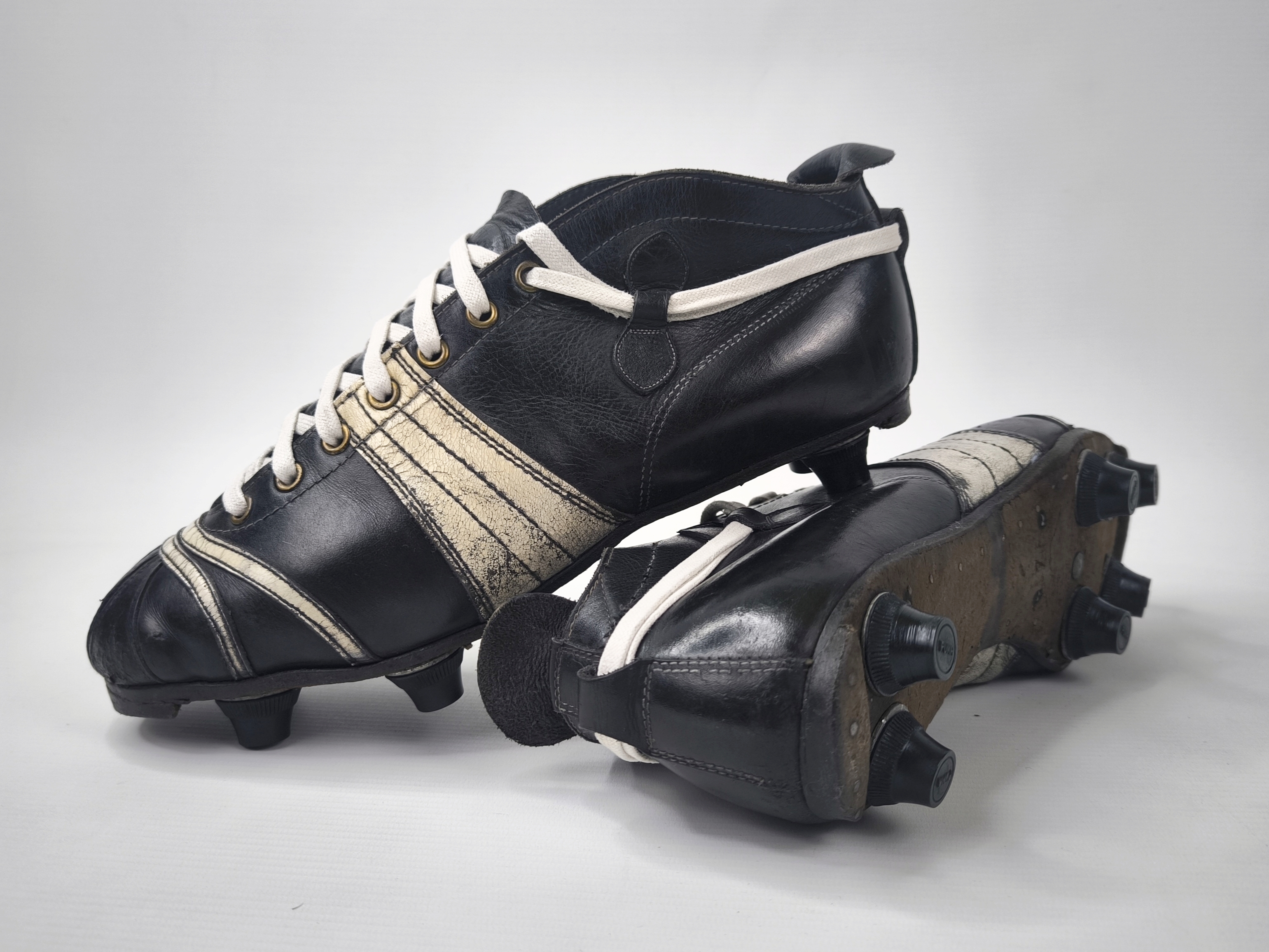 Puma Fussball Schuhe Super Atom 1952 Eur 41 / UK 7.5 vintage football boots