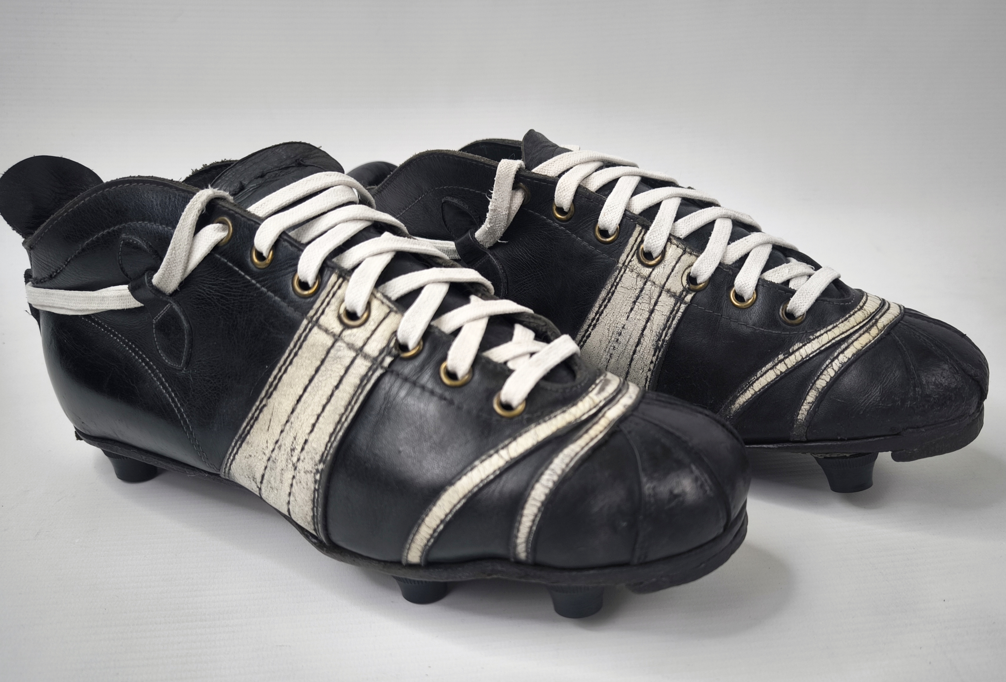 Puma Fussball Schuhe Super Atom 1952 Eur 41 / UK 7.5 vintage football boots
