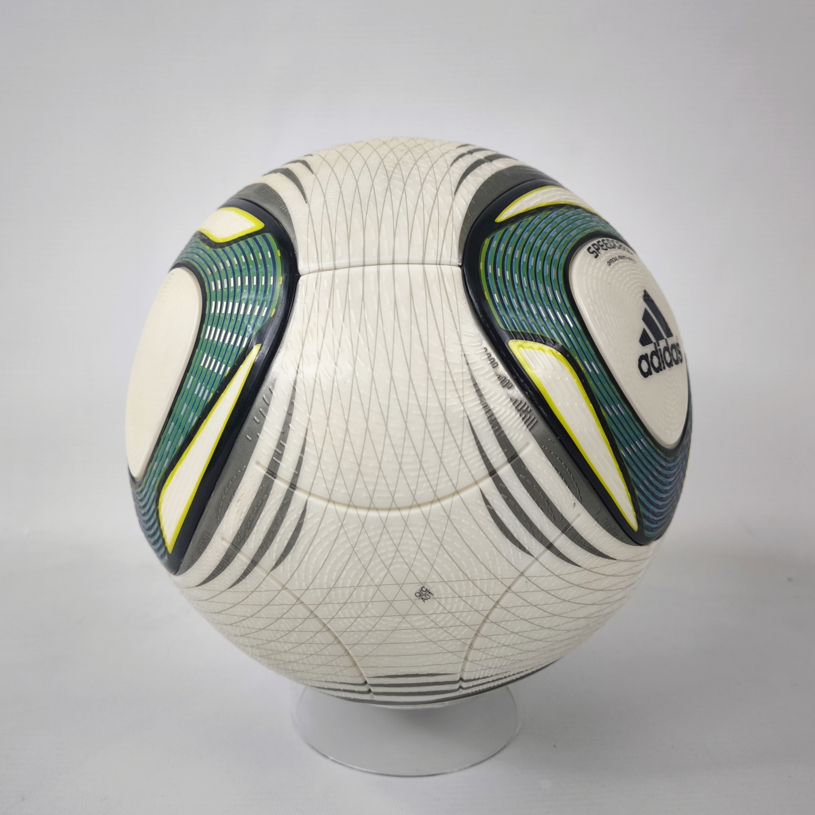 adidas Fußball Speedcell 2011 Official Matchball V42357 unbespielt