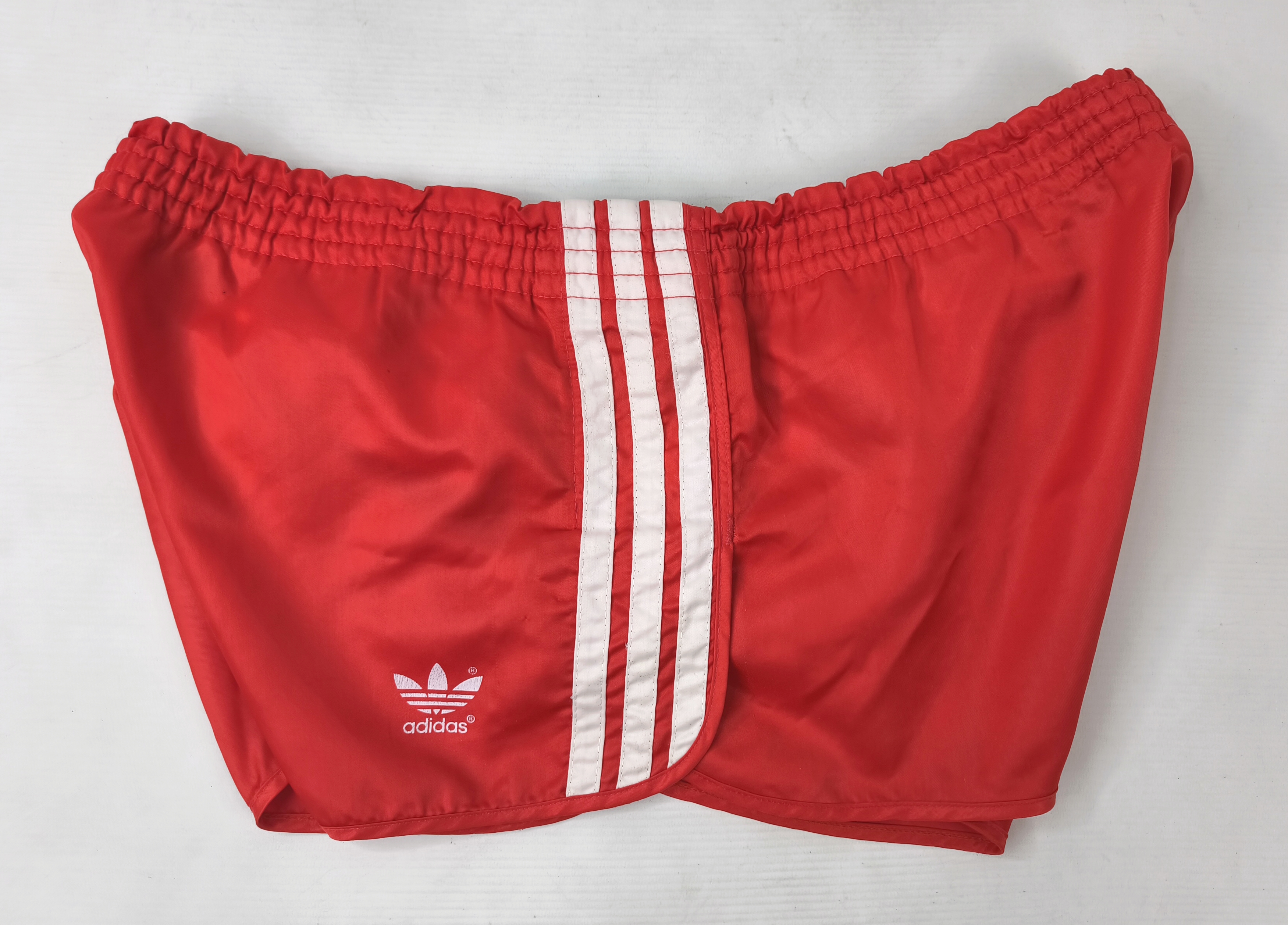 adidas Sprinter Shorts Nylon Gr. D7 (L/XL) rot West Germany vintage 80s Polyamid