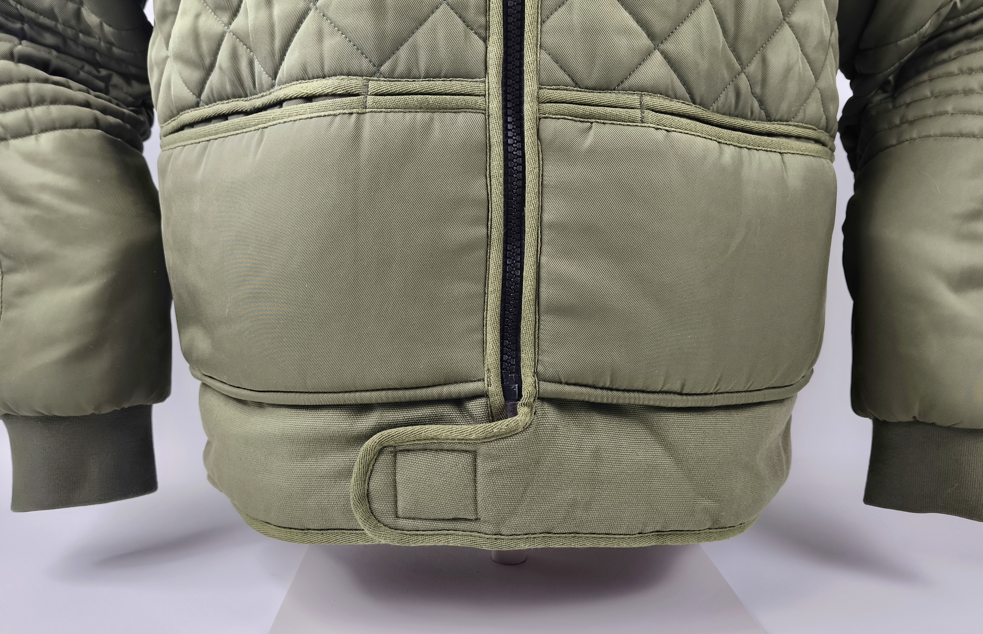 Chevignon Jacke Cosmoon grün Gr. XXL (XL) Steppmuster Cosmos