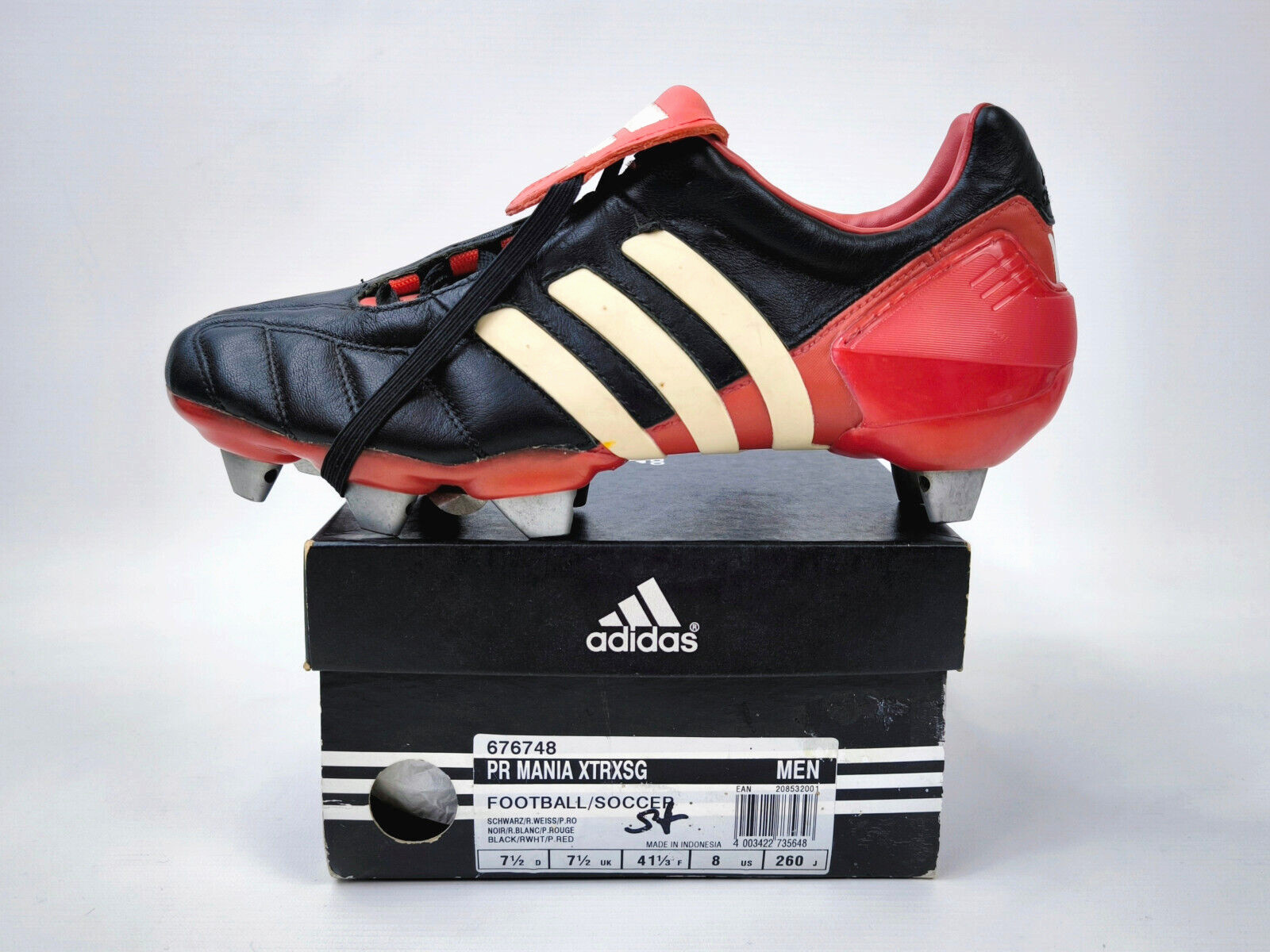 adidas Fussball Schuhe Predator Mania SG 2002 Gr. 41 1/3 / UK 7.5 ungetragen BN