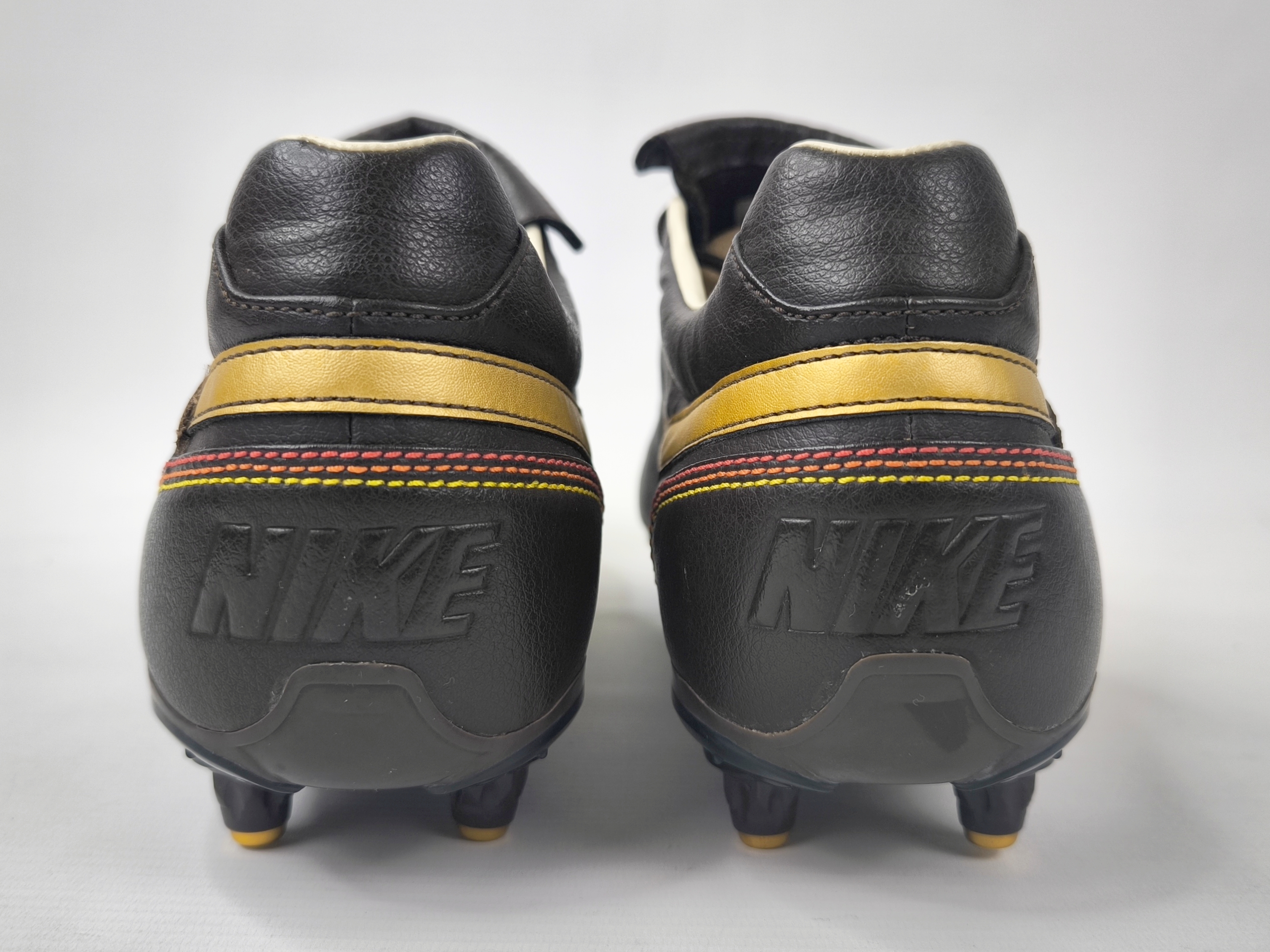 Nike Tiempo Guri SG Ronaldinho R10 2007 EUR 45 UK 10 Fussball Schuhe 315890-271
