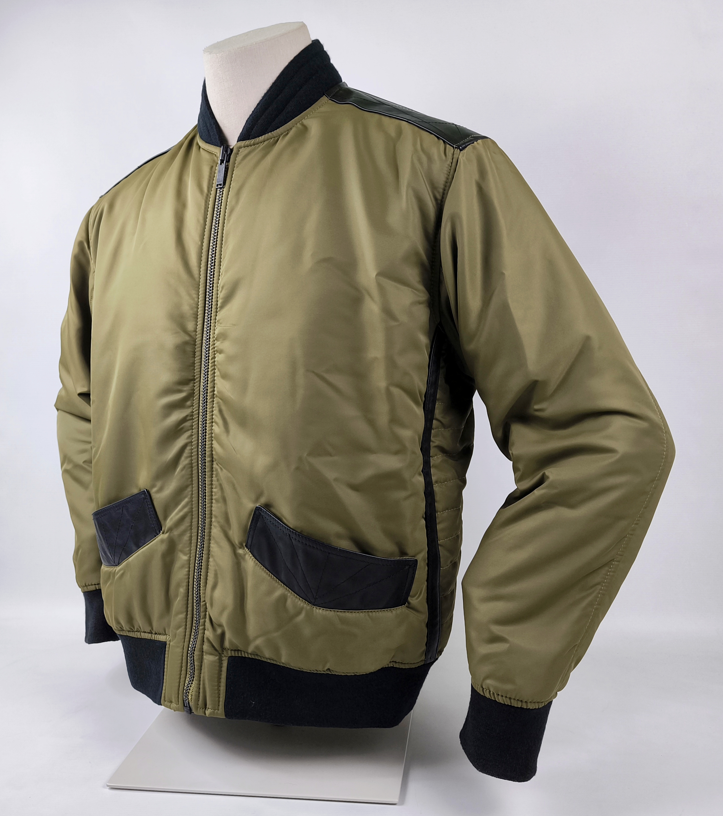 Chevignon Jacke Lunar khaki Gr. XL (L) Lamm Ledereinsätze Uranus