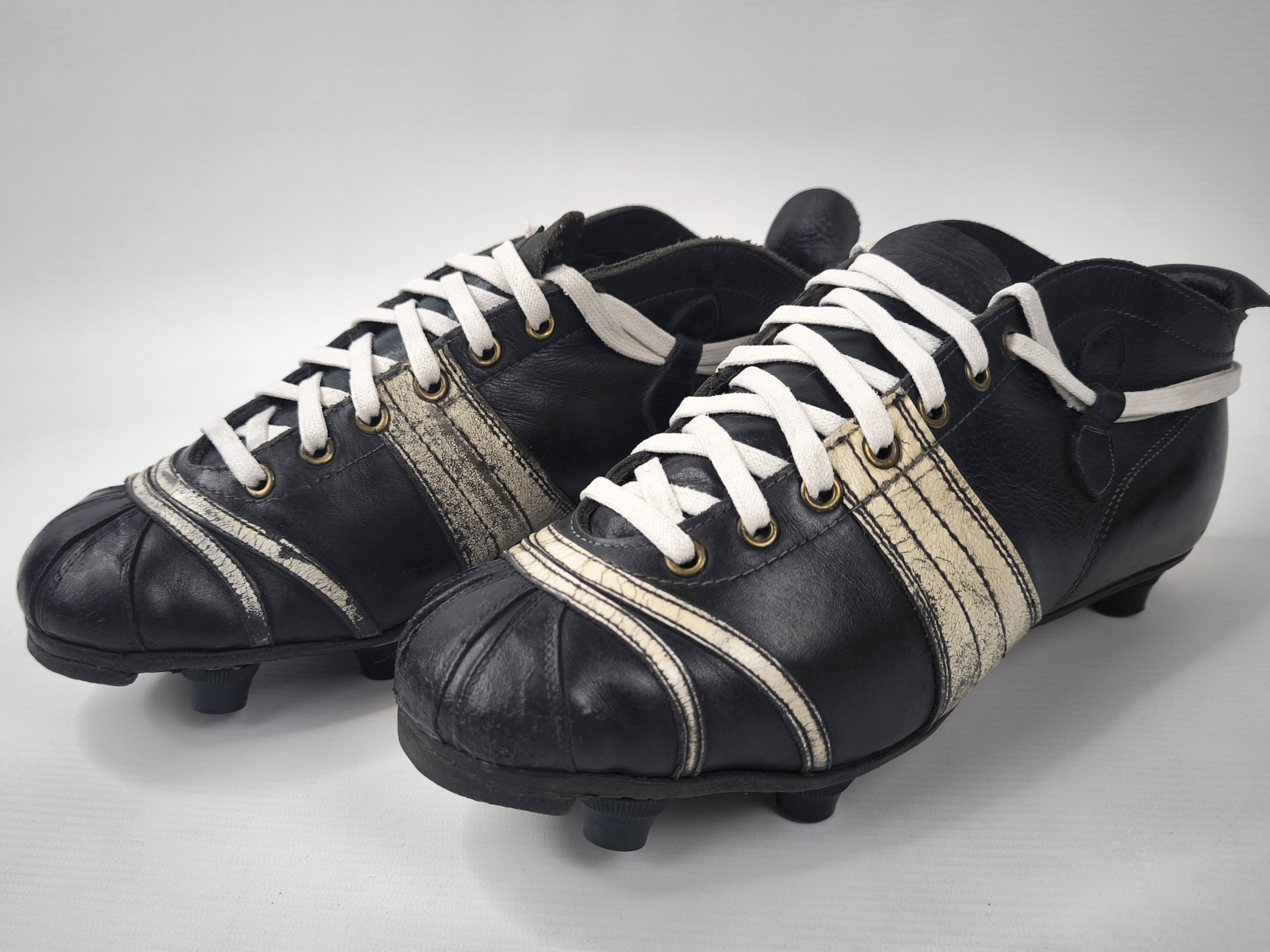 Puma Fussball Schuhe Super Atom 1952 Eur 41 / UK 7.5 vintage football boots