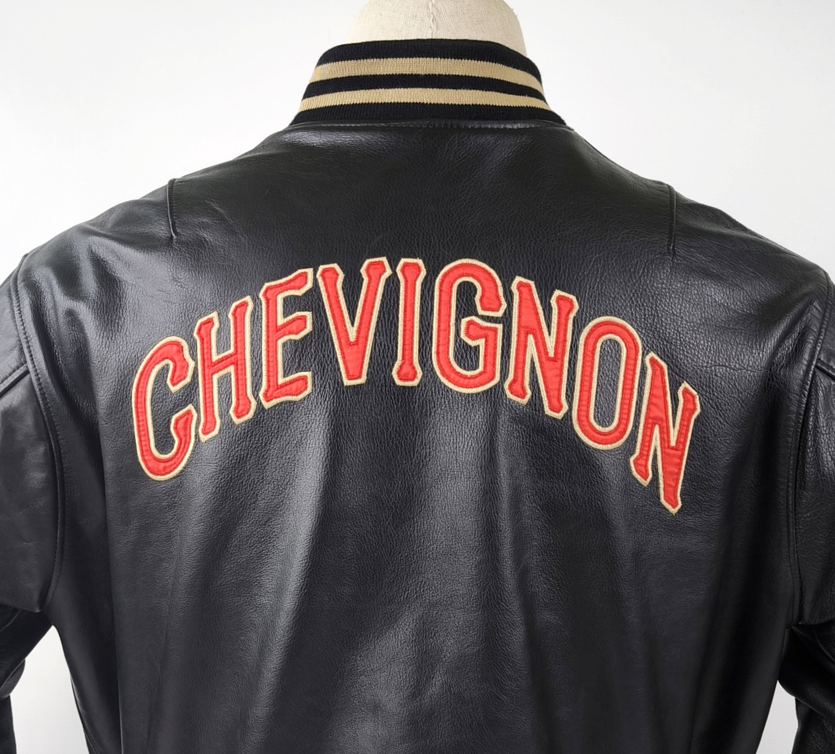 Chevignon Lederjacke schwarz Gr. XL (L) vintage 90s großes Rückenlogo