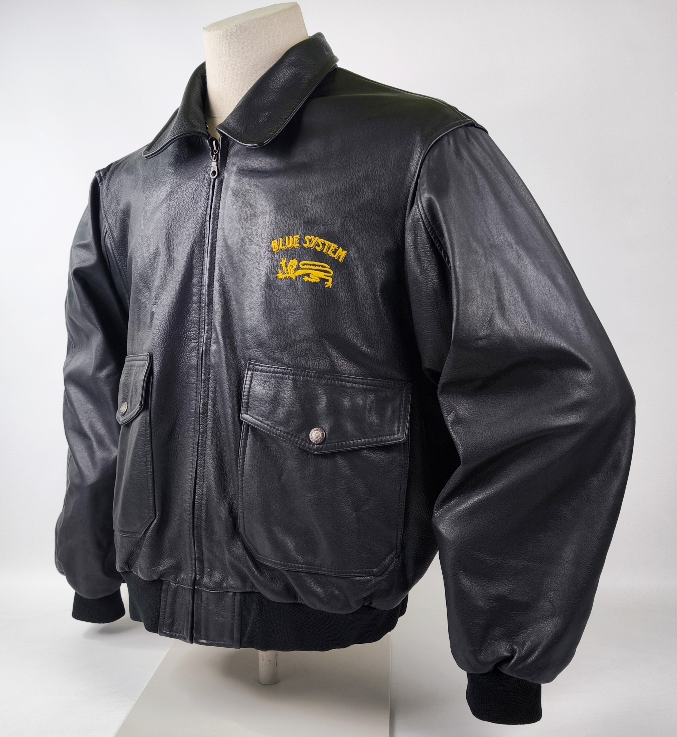 Blue System Lederjacke schwarz Gr. L (XL) vintage 90s kleines Logo vorn Jet Set