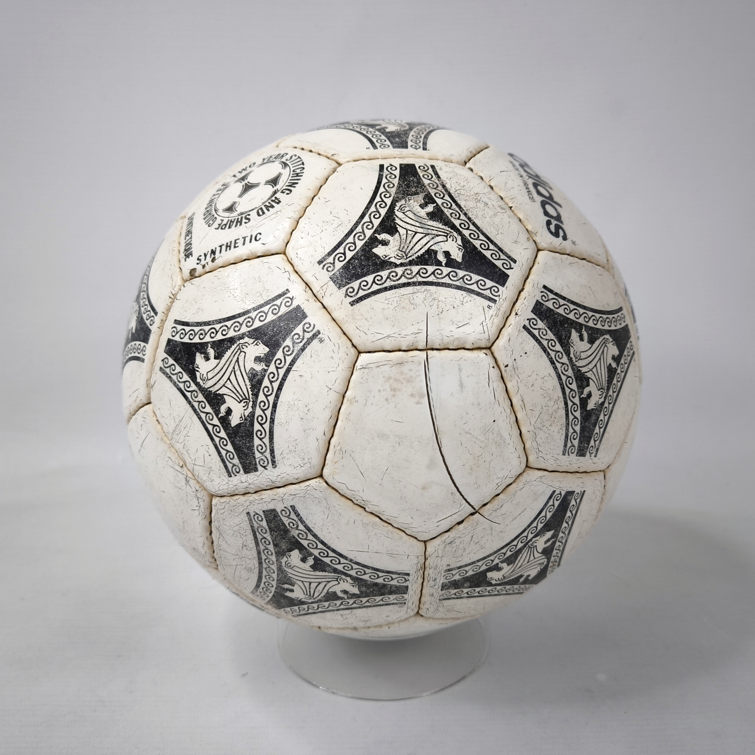 adidas Fussball Etrusco Unico Made in France Official matchball Euro 1992