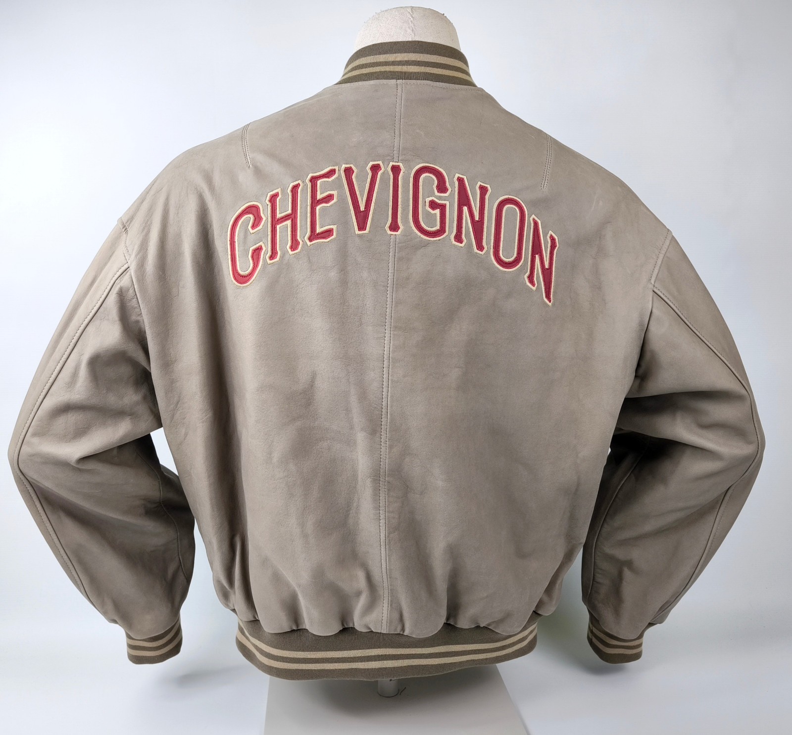 Chevignon Lederjacke Teddy 90 beige-grau Gr. XXL (XL) großes Rückenlogo NEU